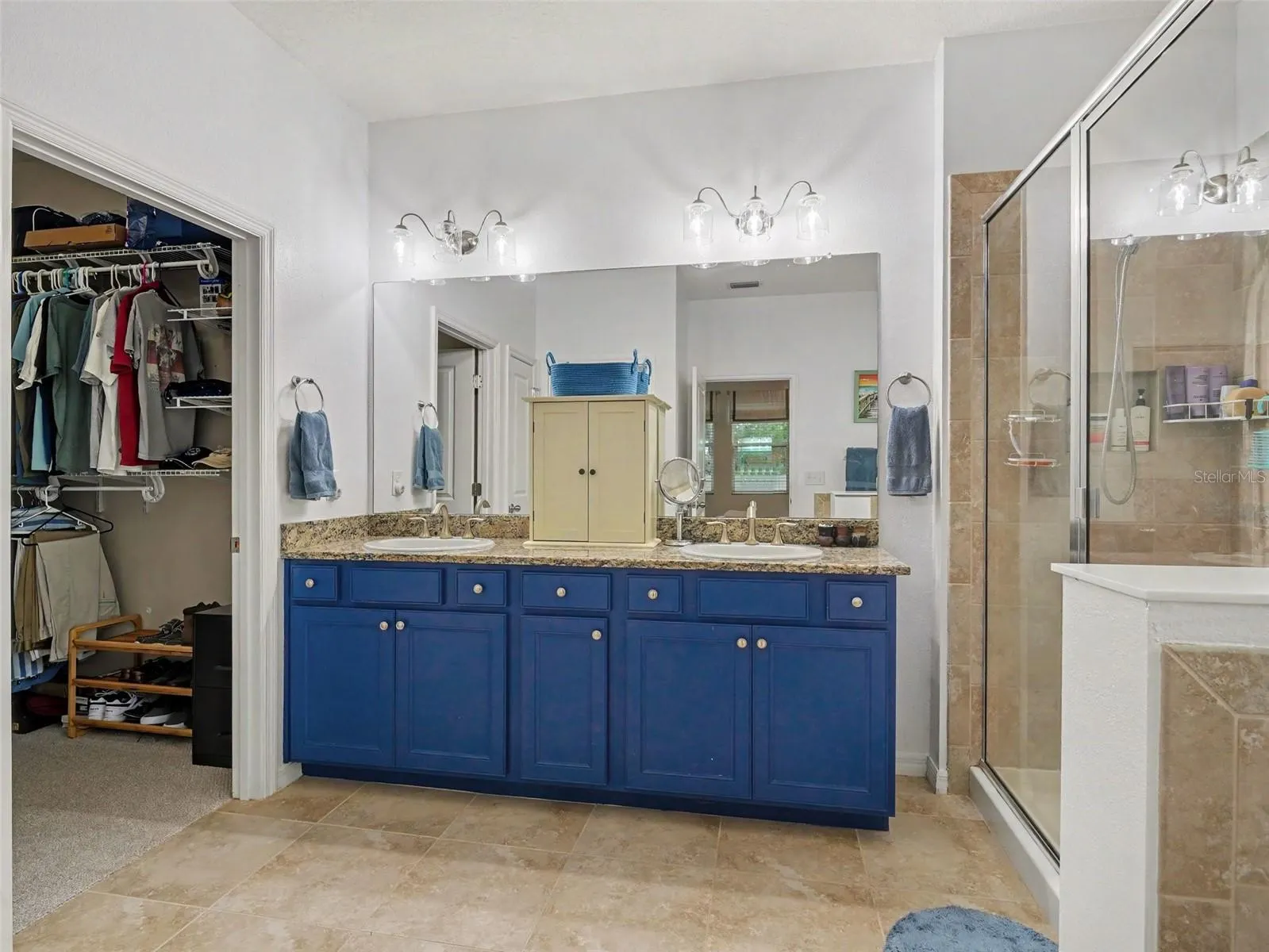 6466 DEVESTA LOOP