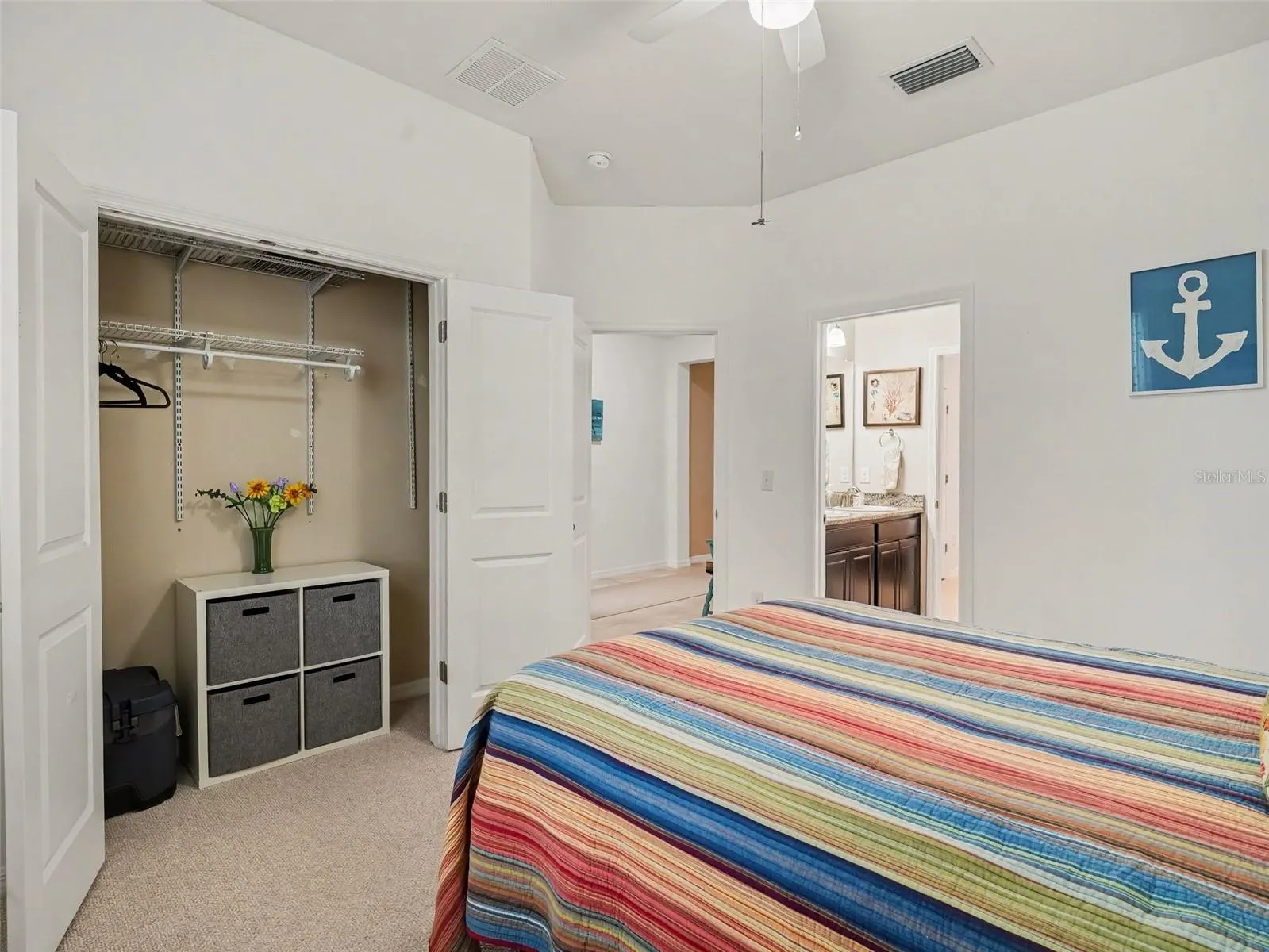 6466 DEVESTA LOOP
