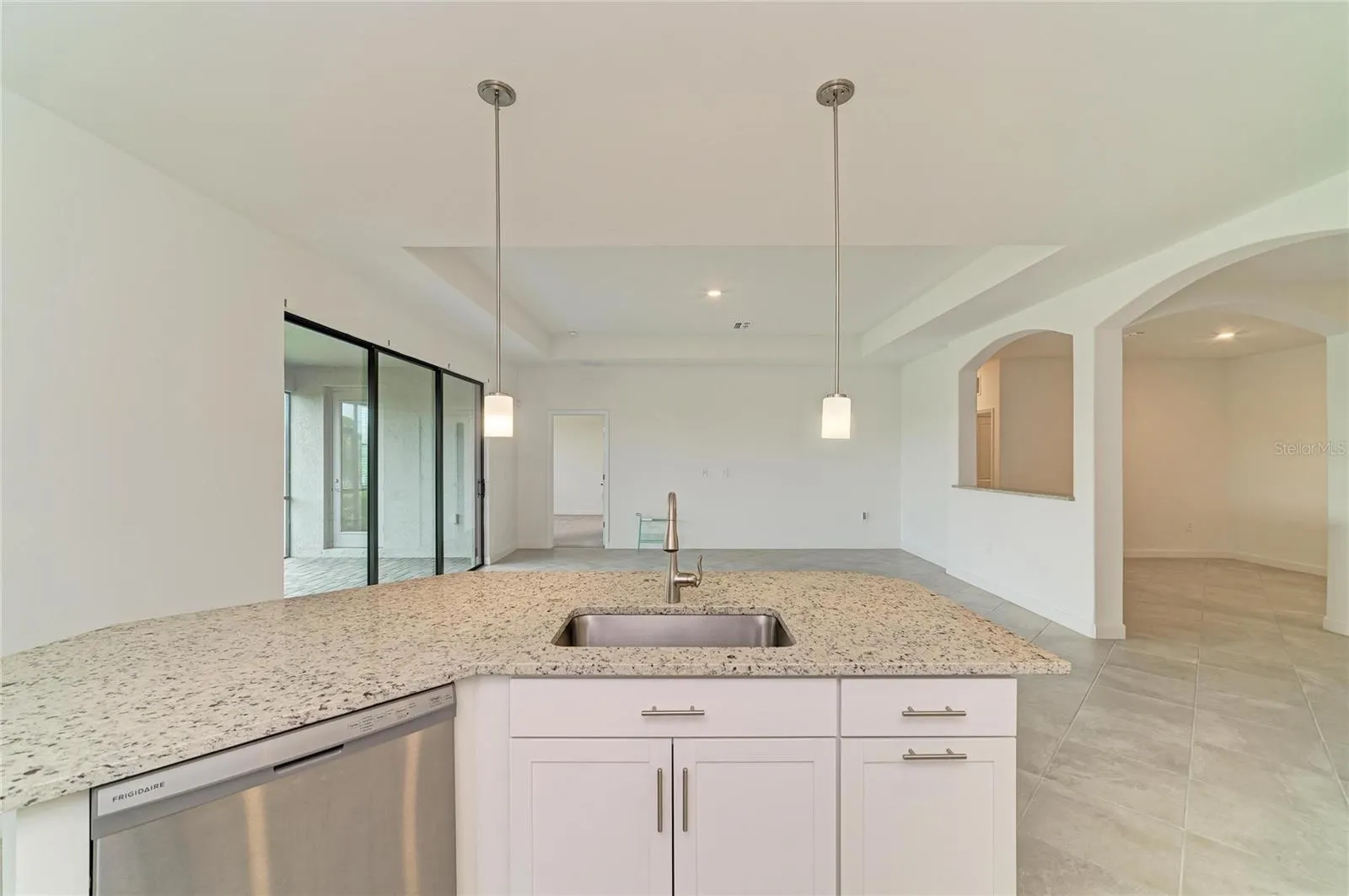 15332 SERENE SHORES LOOP