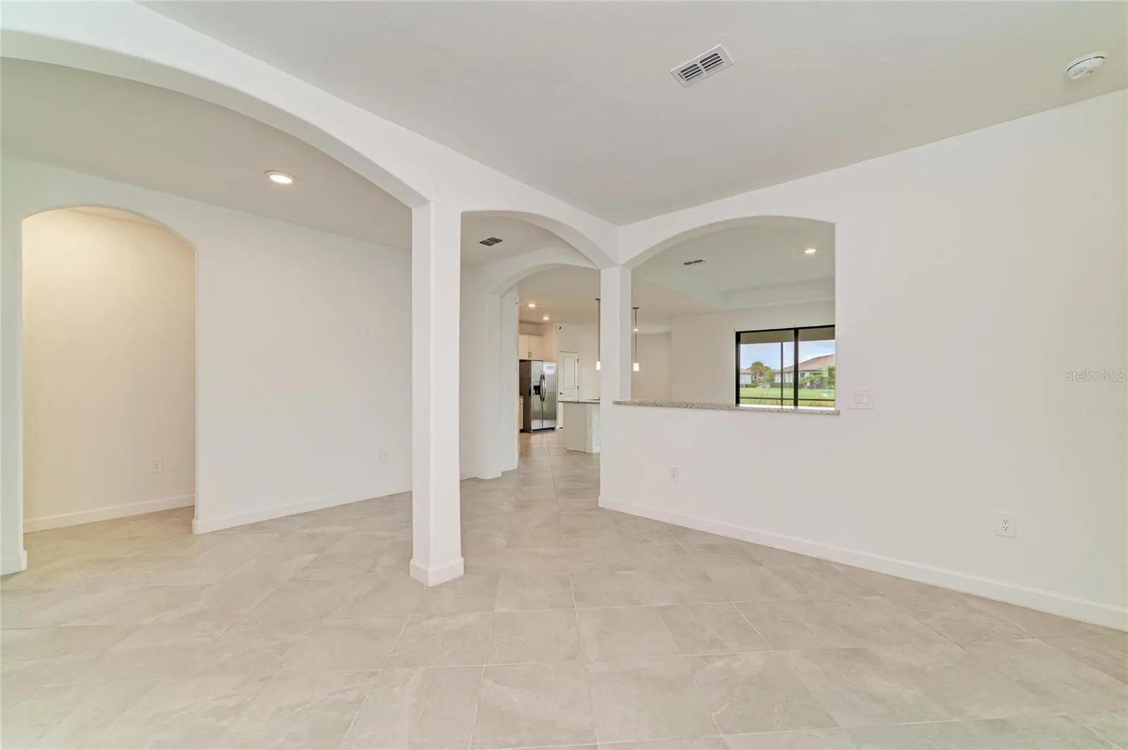 15332 SERENE SHORES LOOP