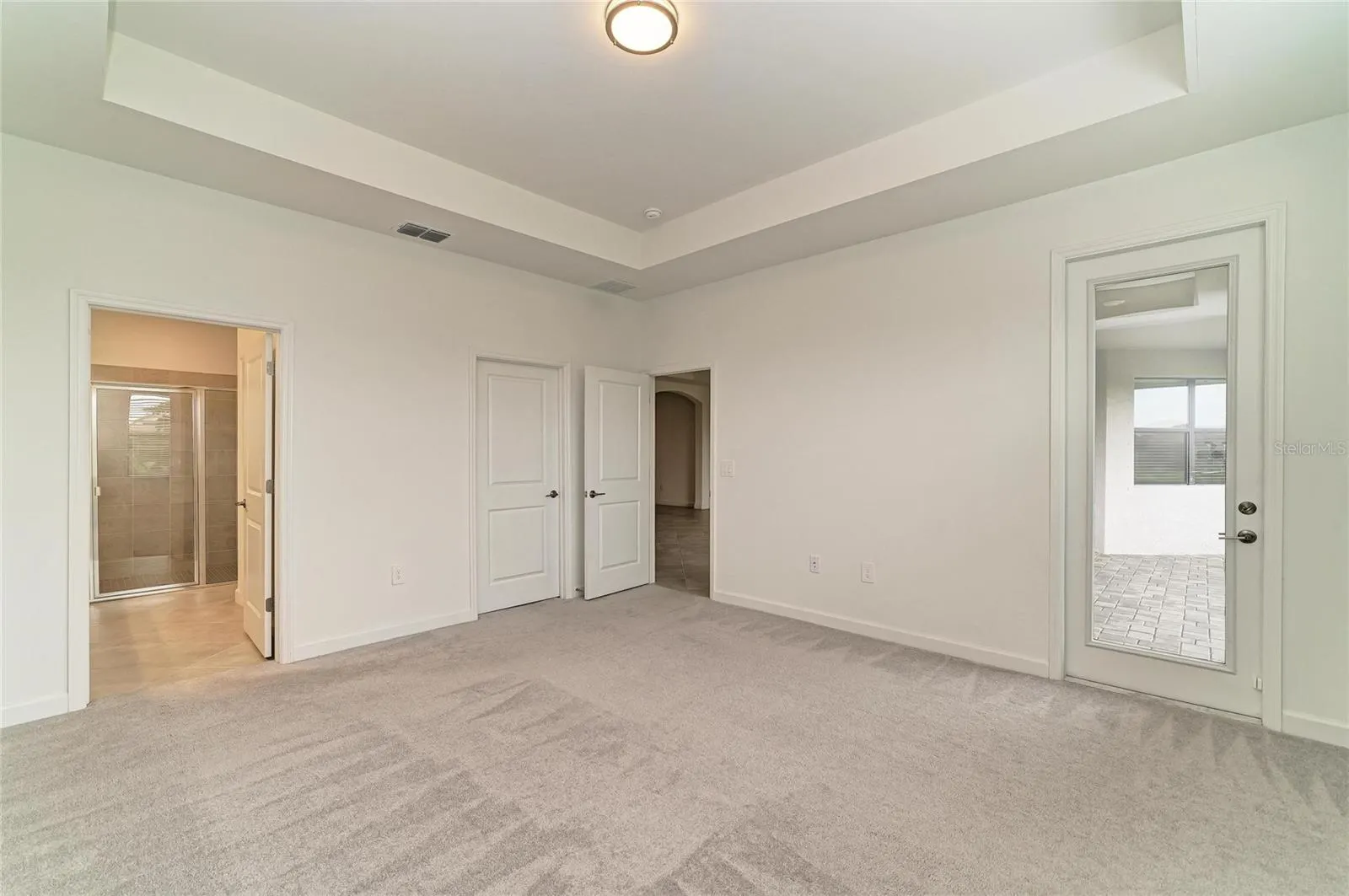 15332 SERENE SHORES LOOP