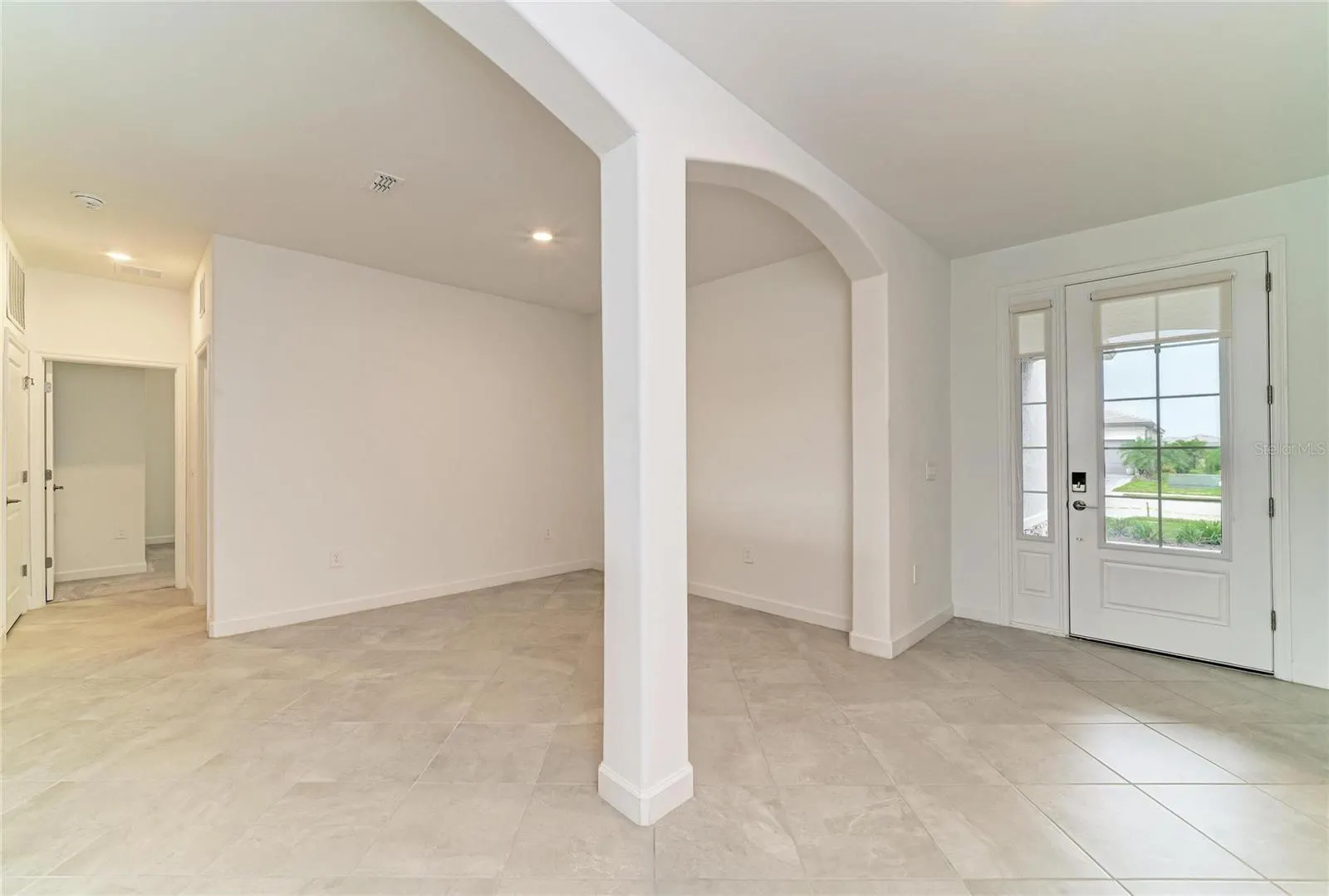 15332 SERENE SHORES LOOP