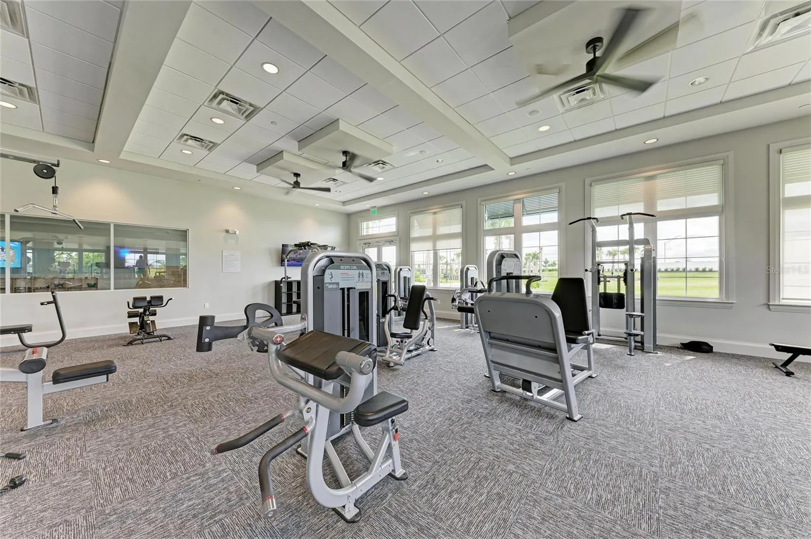 15332 SERENE SHORES LOOP