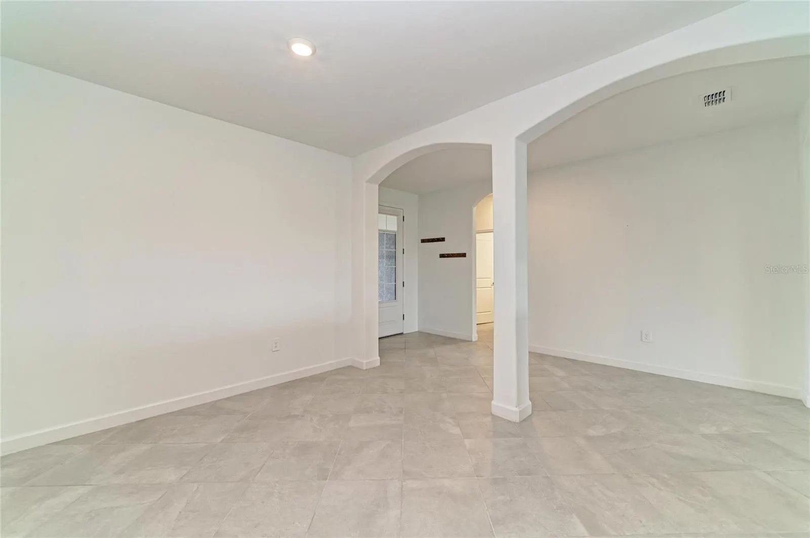 15332 SERENE SHORES LOOP