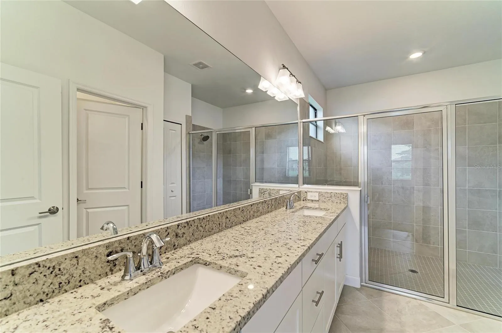 15332 SERENE SHORES LOOP