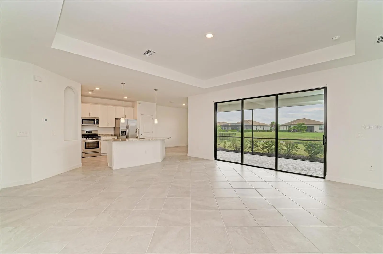 15332 SERENE SHORES LOOP