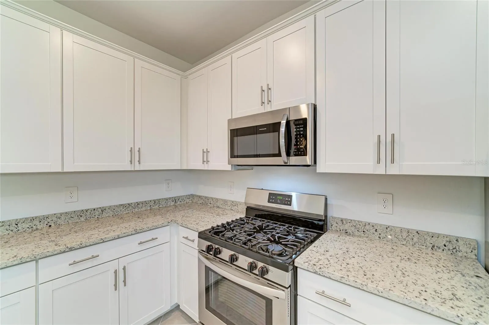 15332 SERENE SHORES LOOP