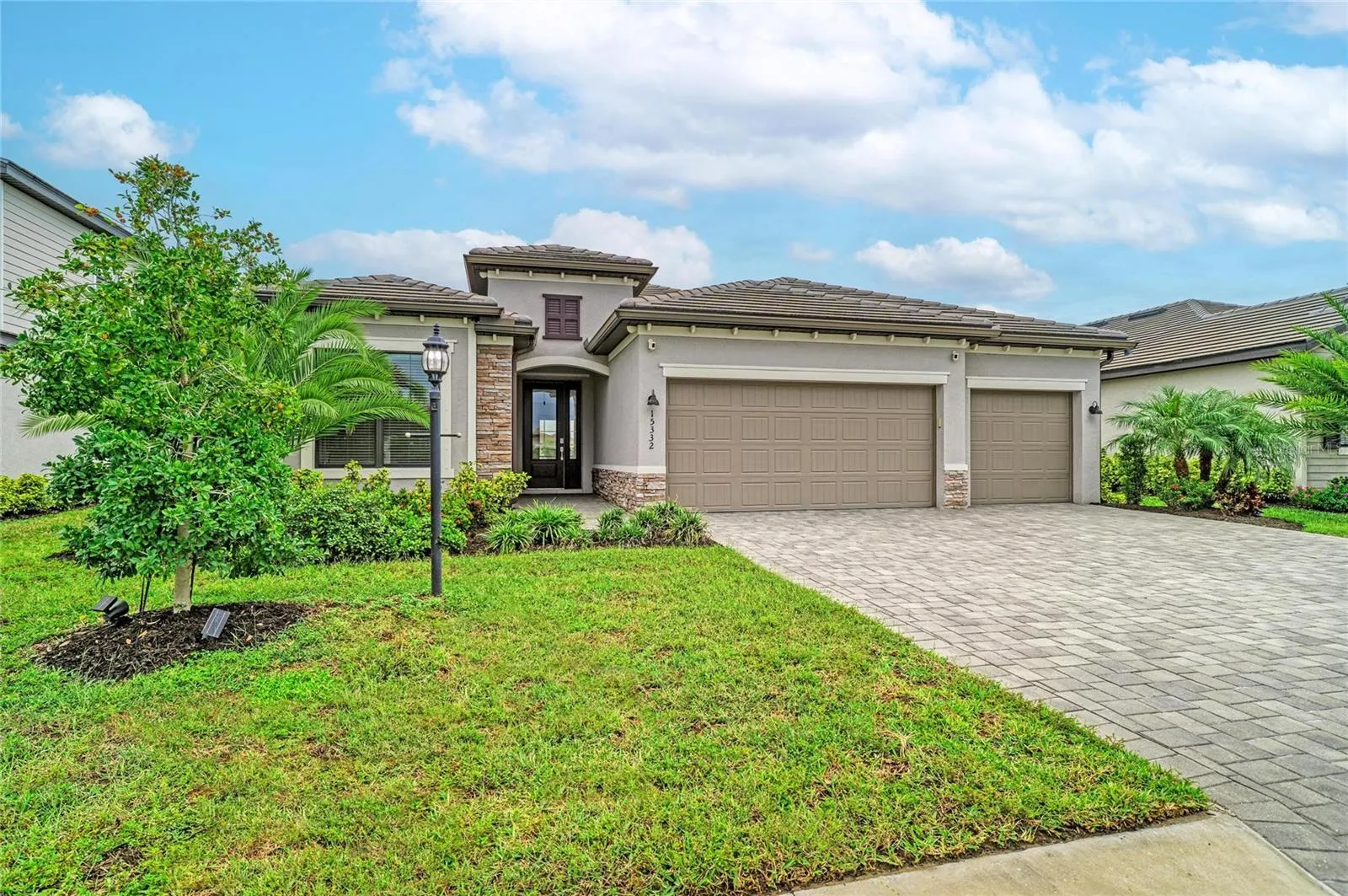 15332 SERENE SHORES LOOP