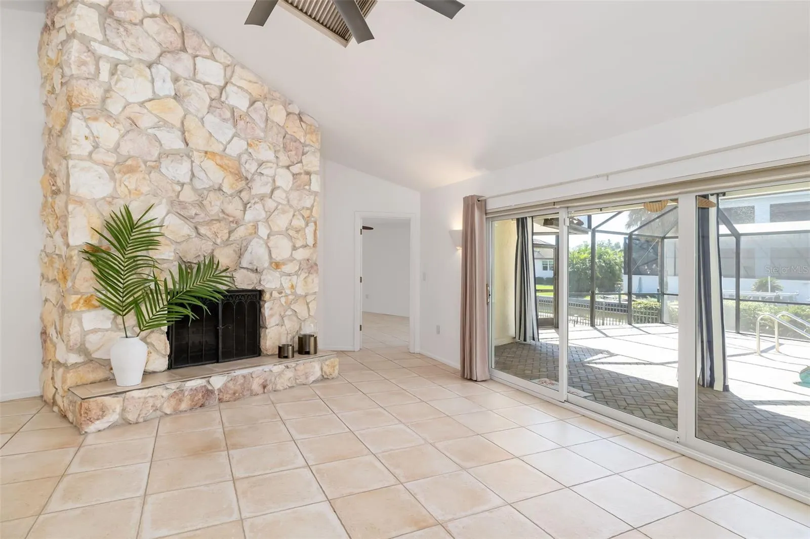 5456 AZURE WAY