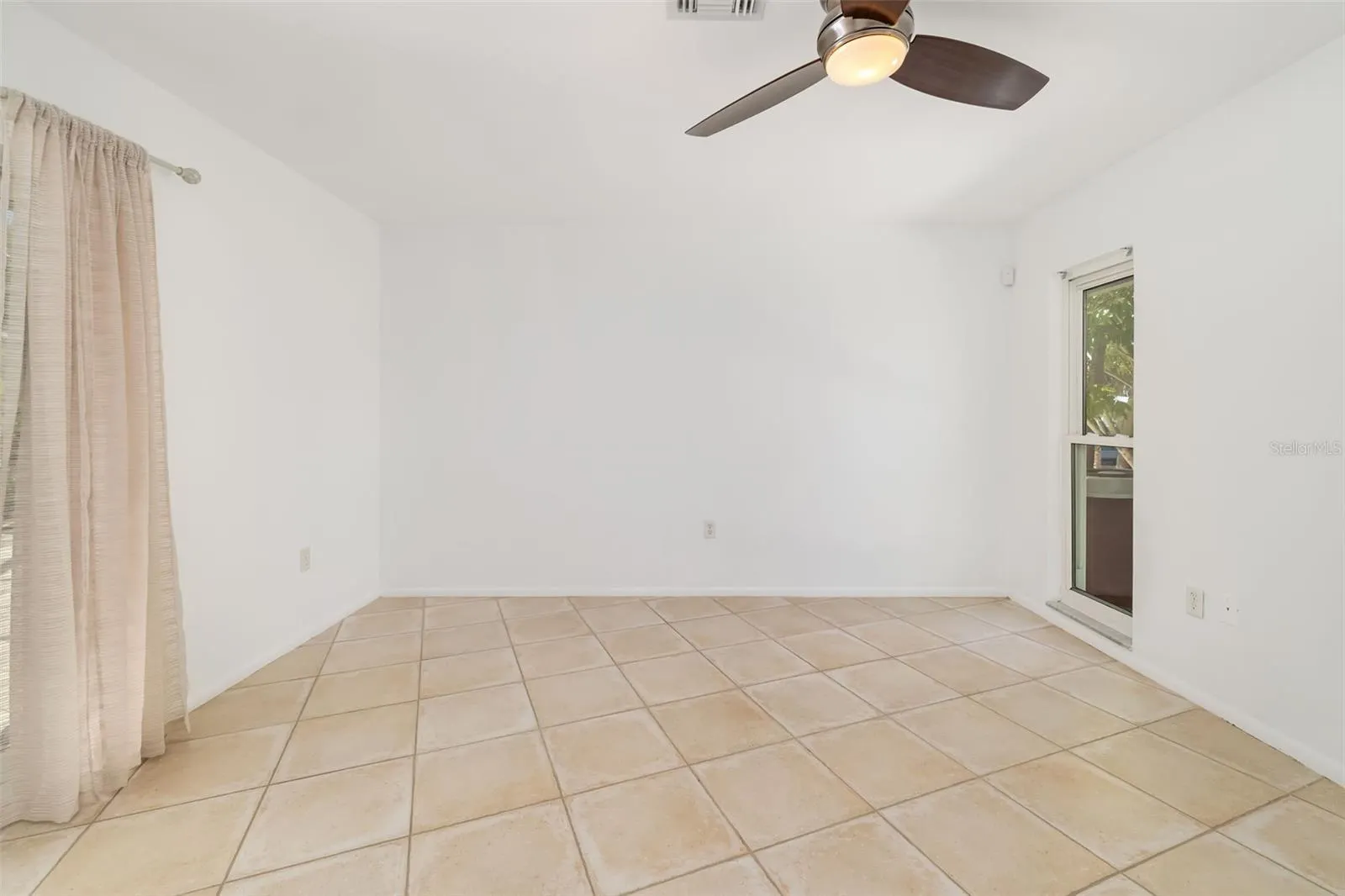5456 AZURE WAY