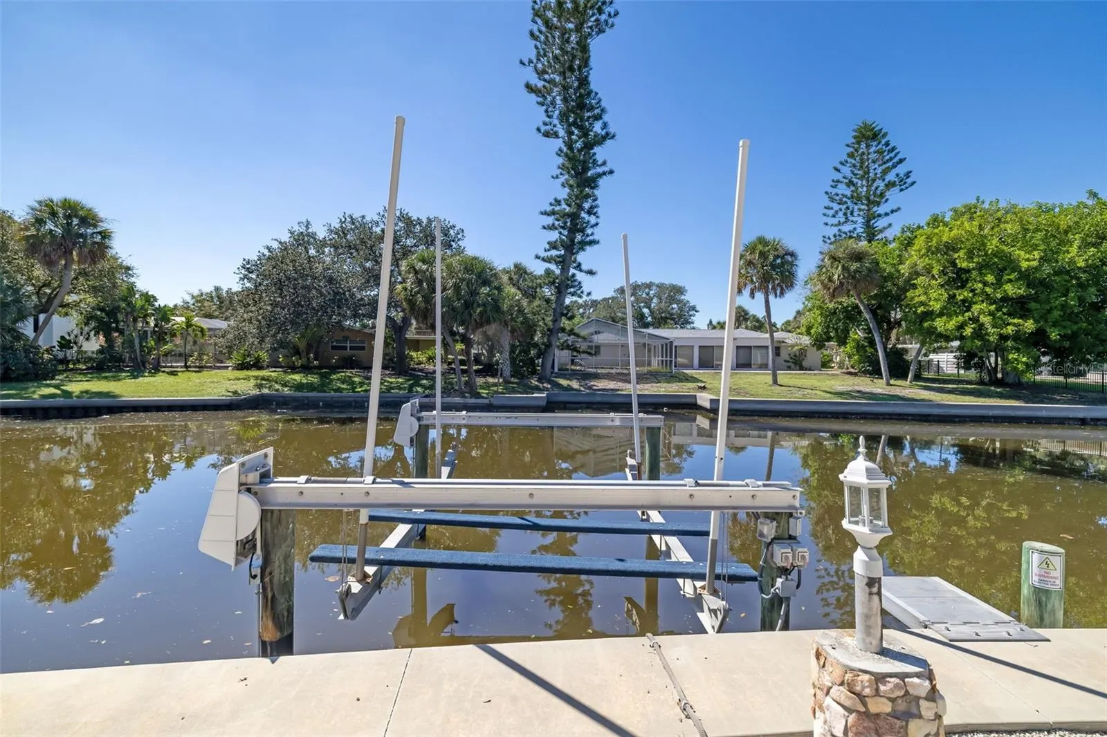 5456 AZURE WAY