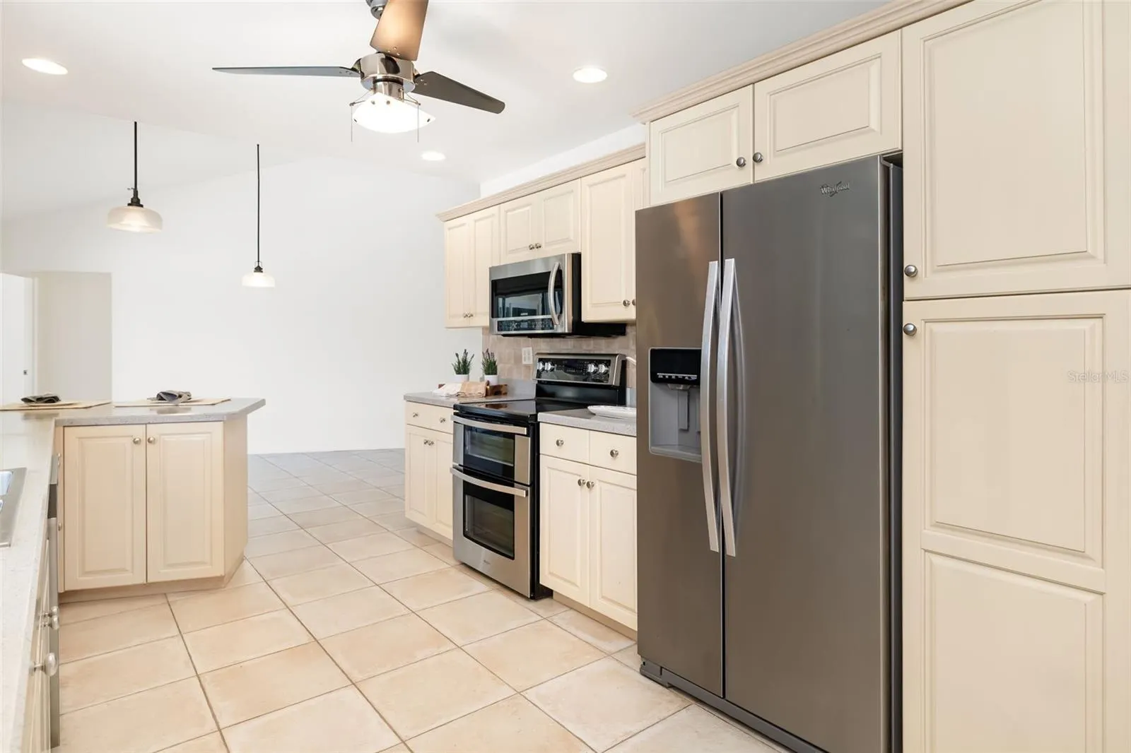 5456 AZURE WAY