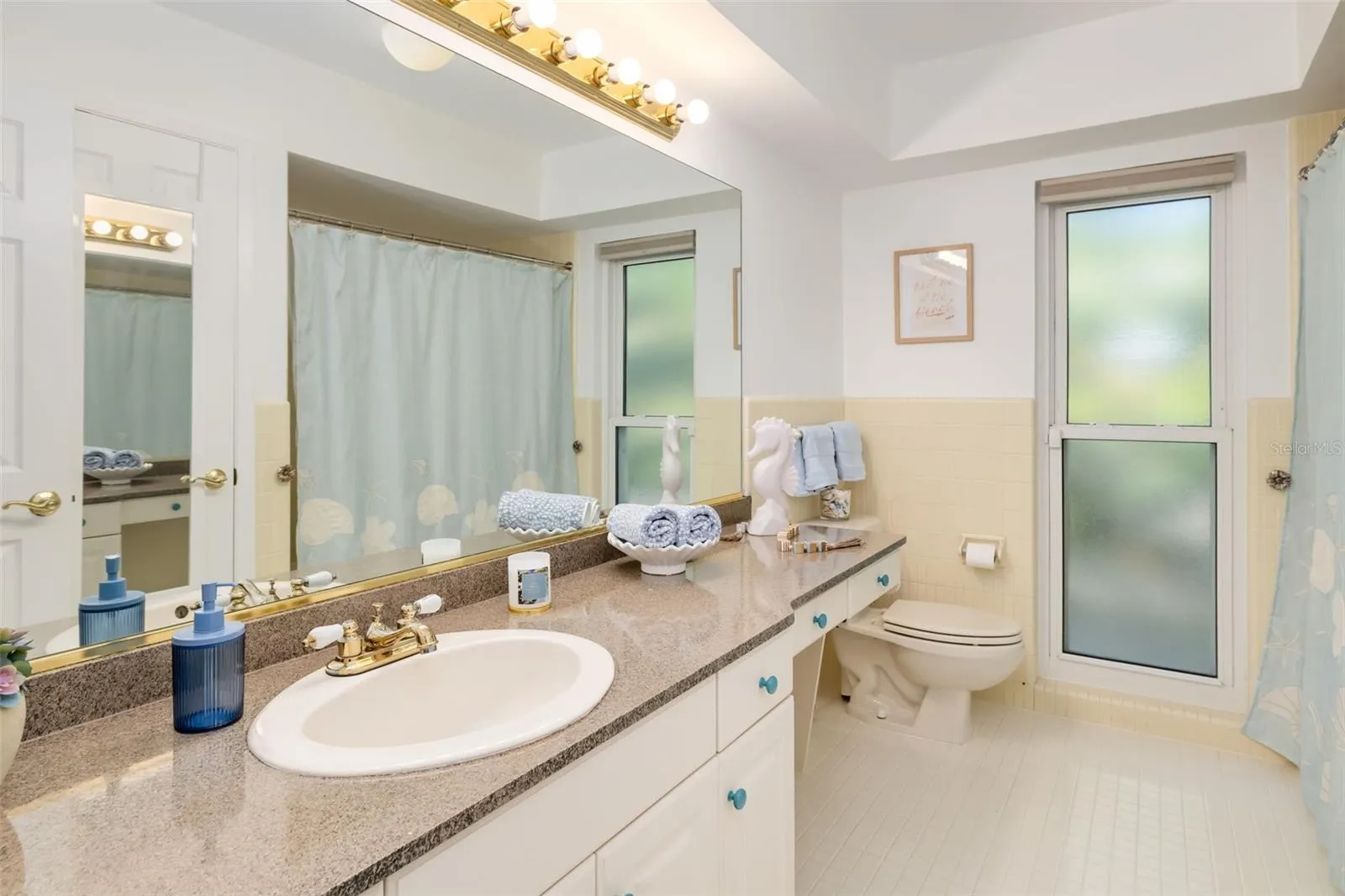 5456 AZURE WAY