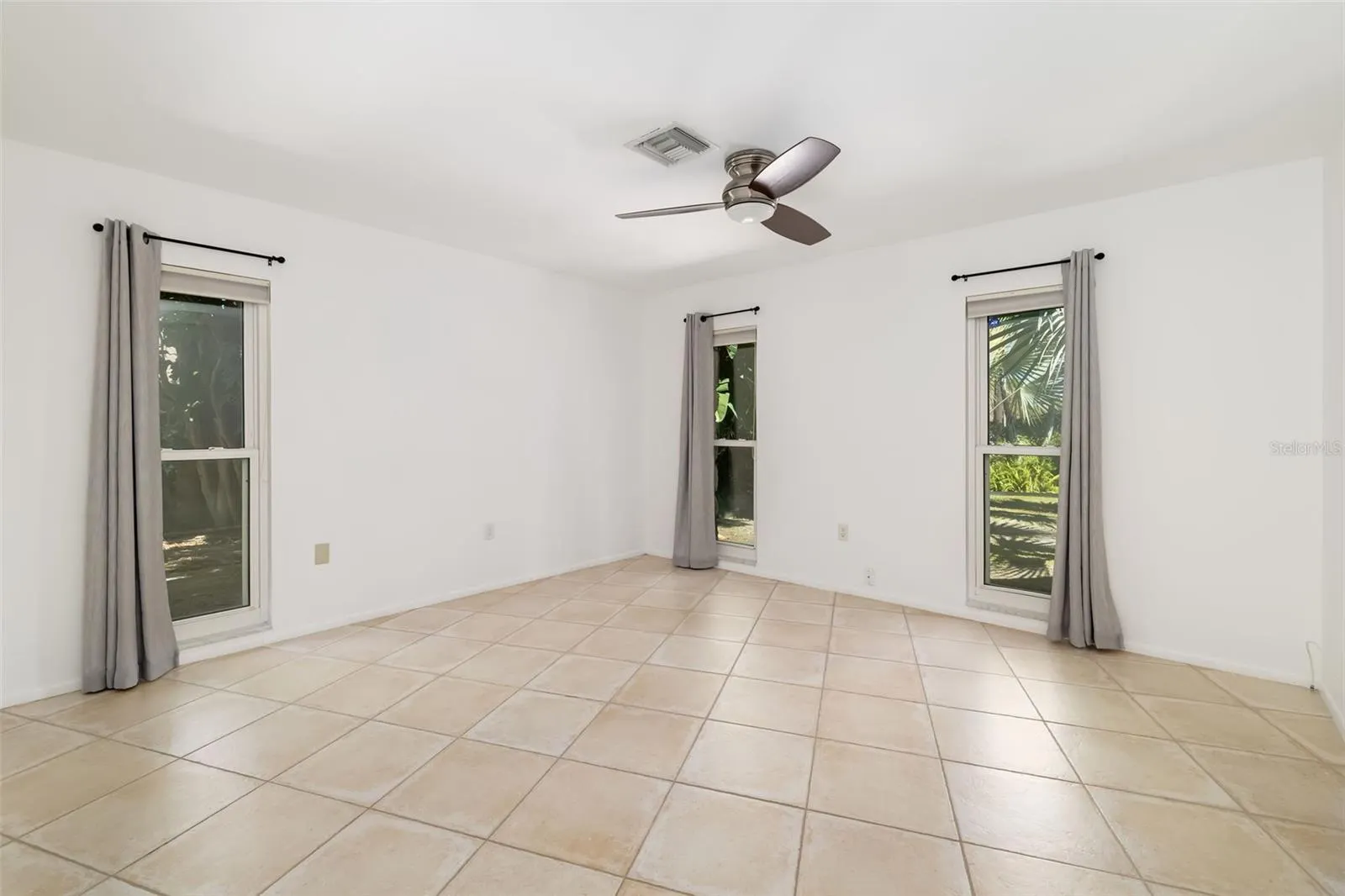 5456 AZURE WAY