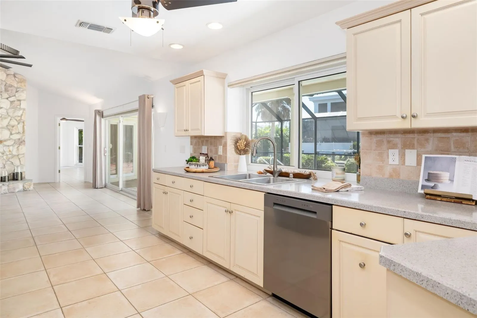 5456 AZURE WAY
