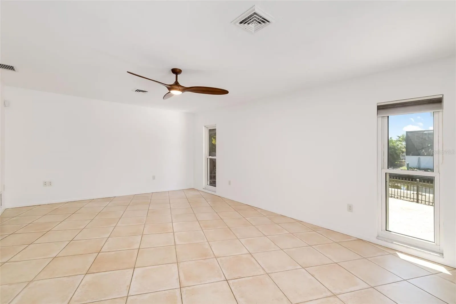 5456 AZURE WAY