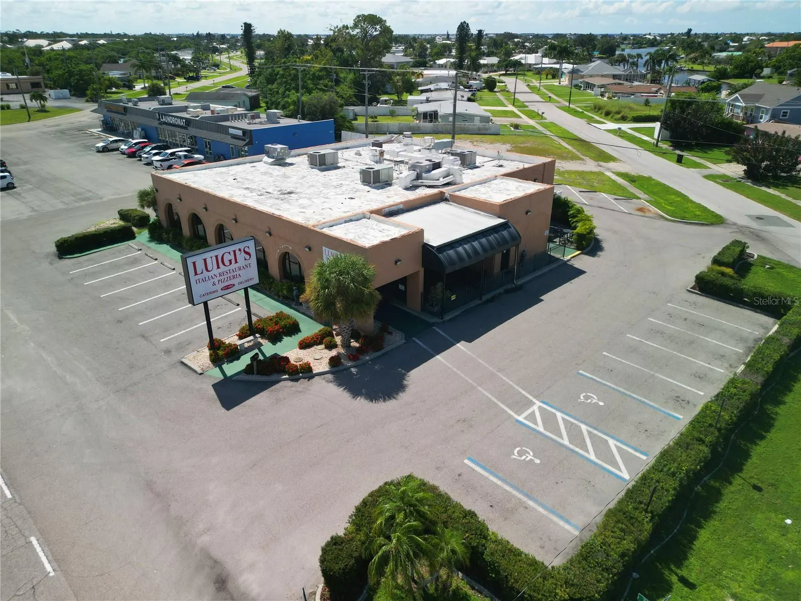 3883 TAMIAMI TRL