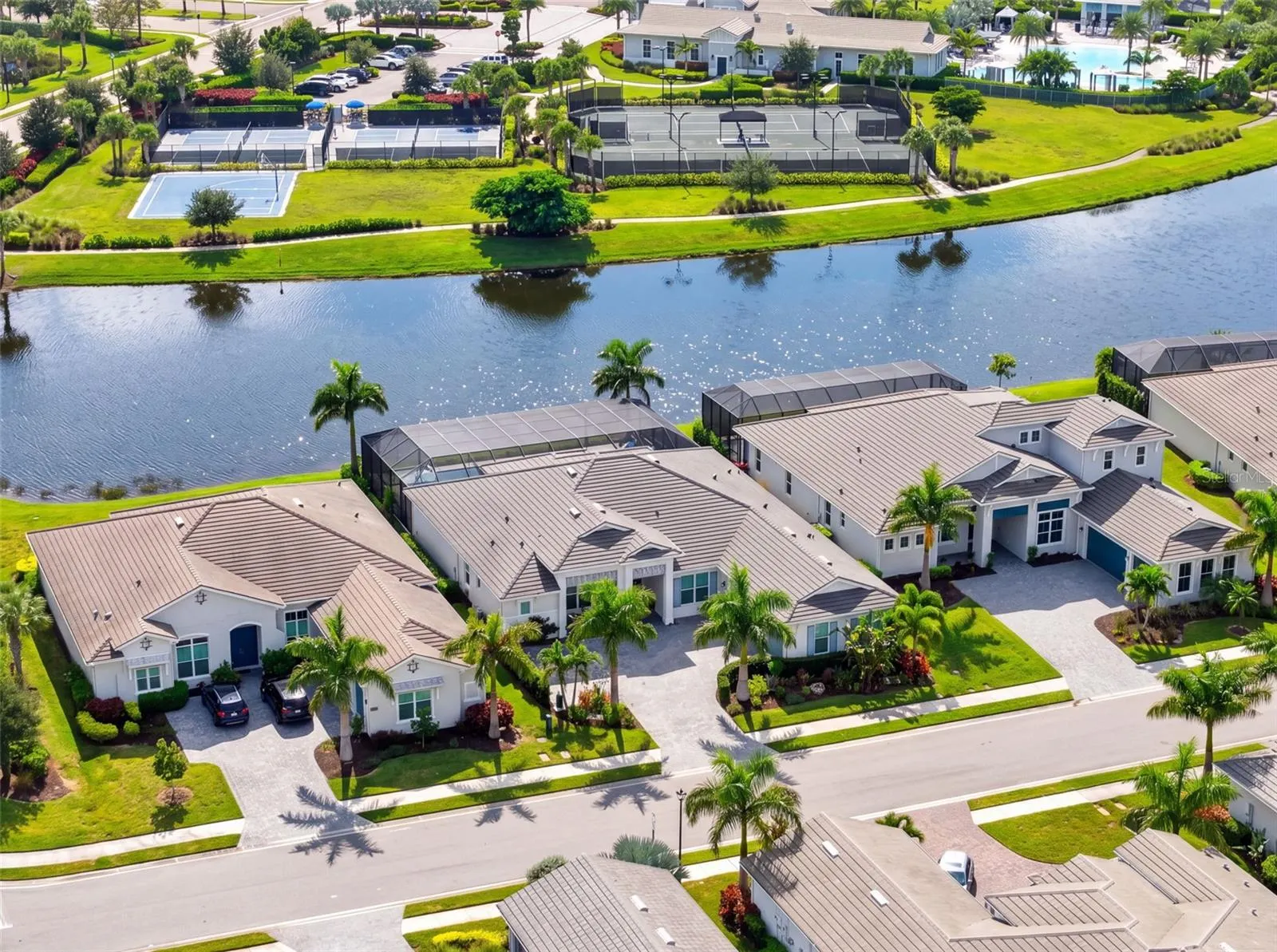 8448 CANE BAY CT