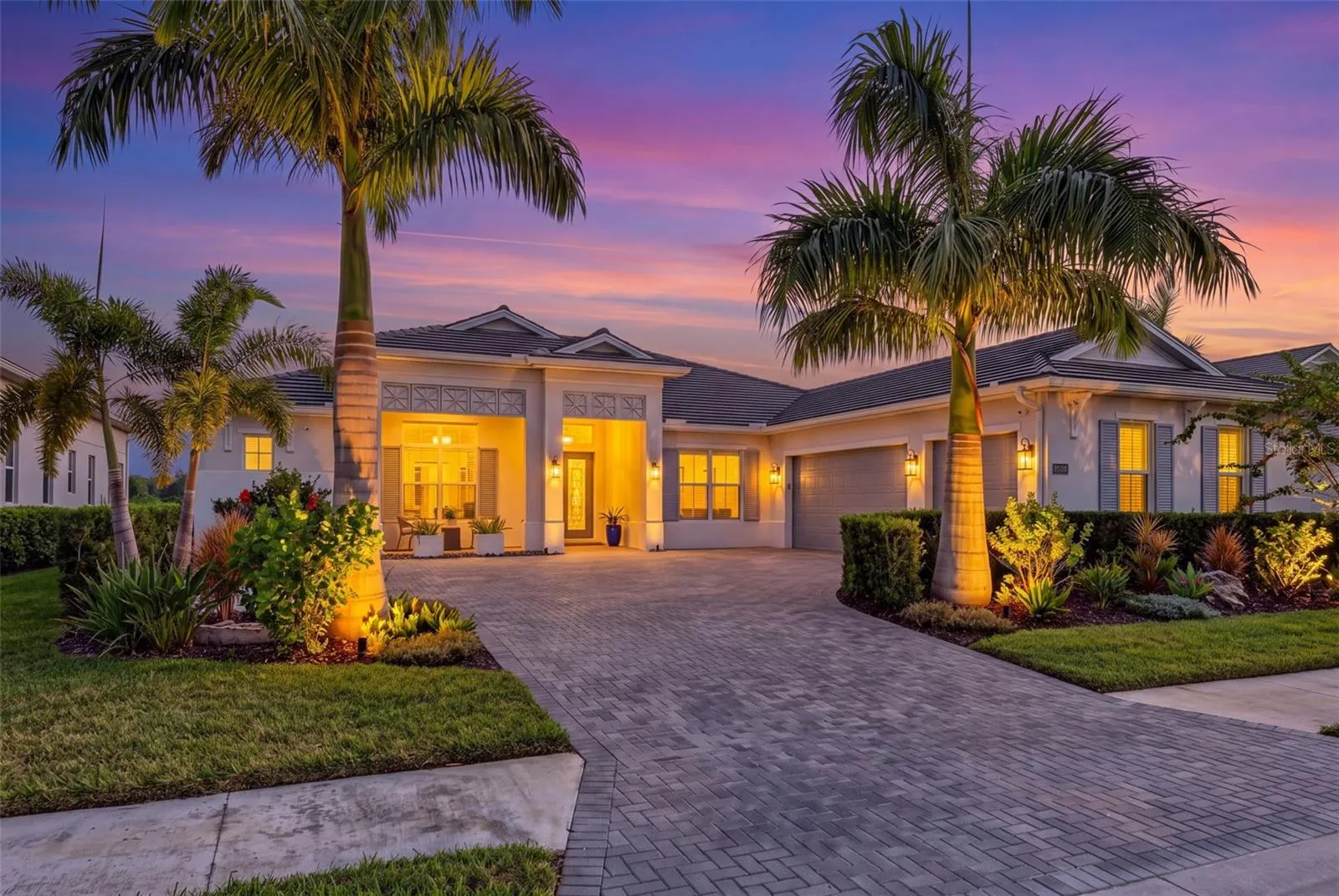 8448 CANE BAY CT