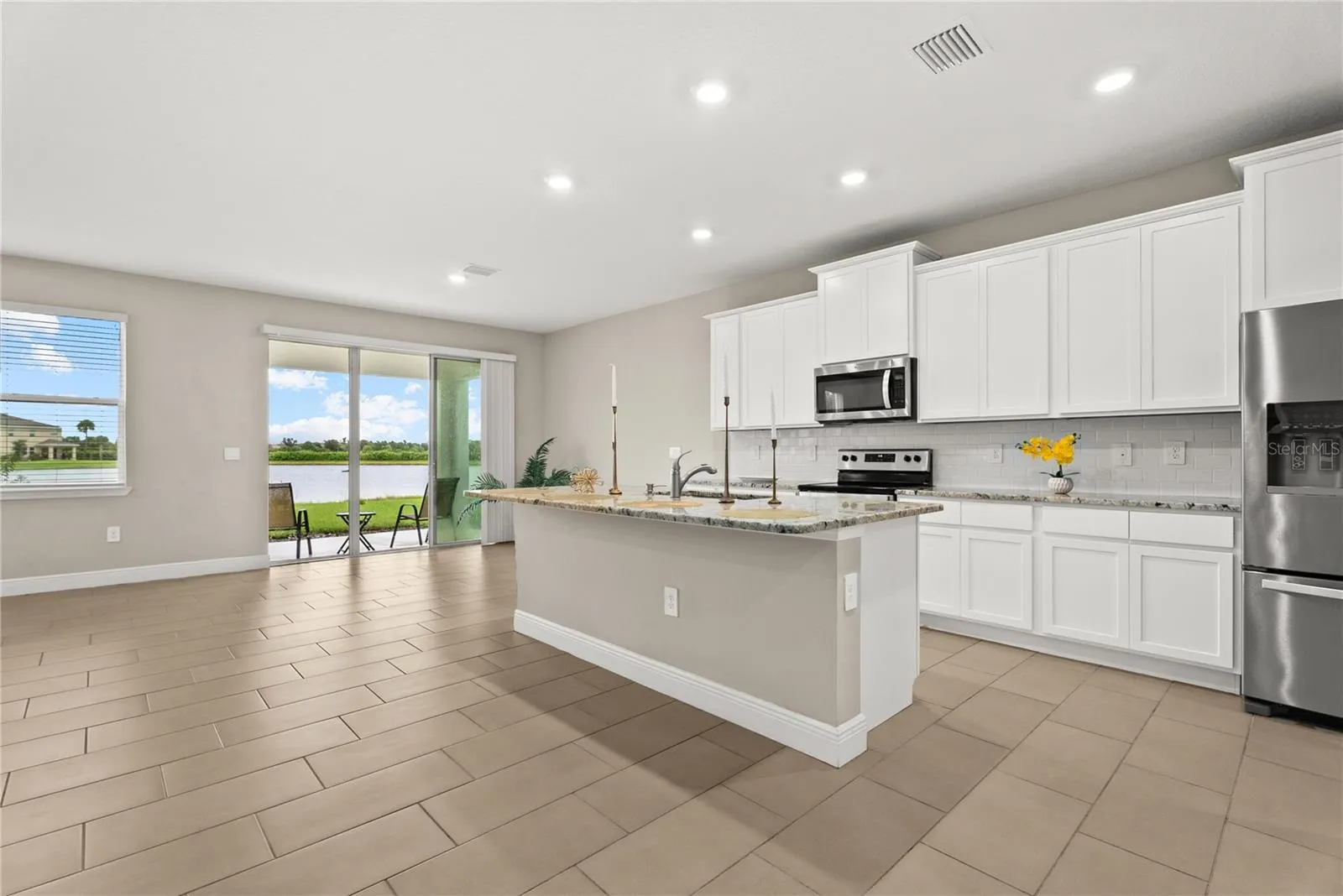 5728 WOODLAND SAGE DR