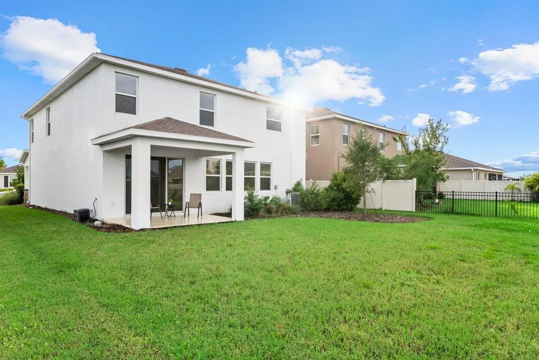 5728 WOODLAND SAGE DR