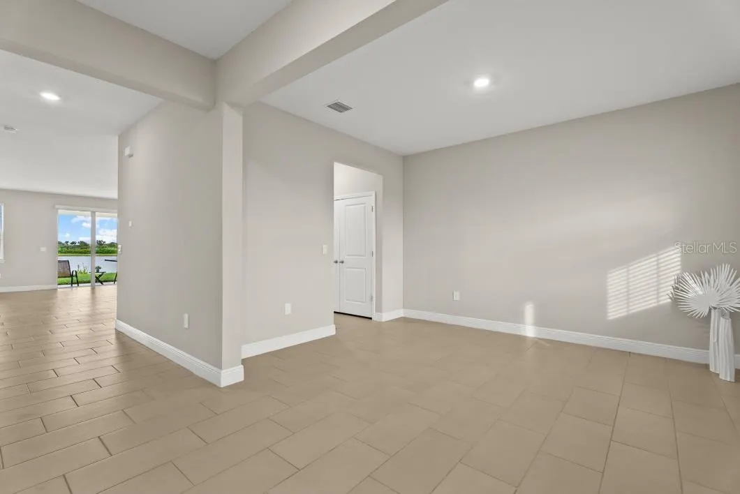 5728 WOODLAND SAGE DR
