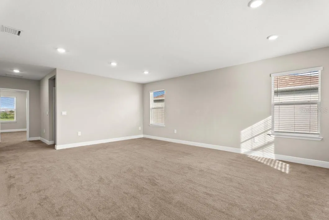 5728 WOODLAND SAGE DR