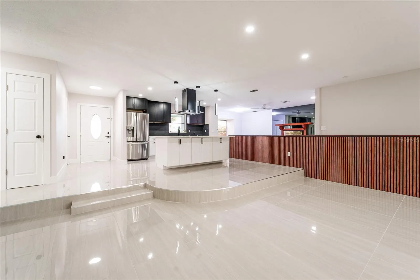 1149 S CYPRESS POINT DR
