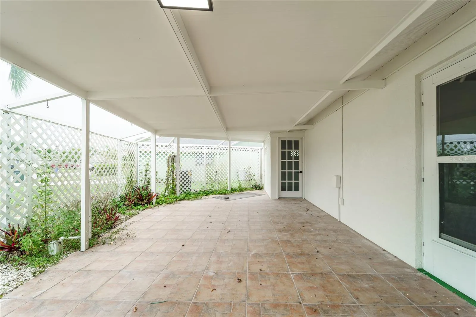 1149 S CYPRESS POINT DR