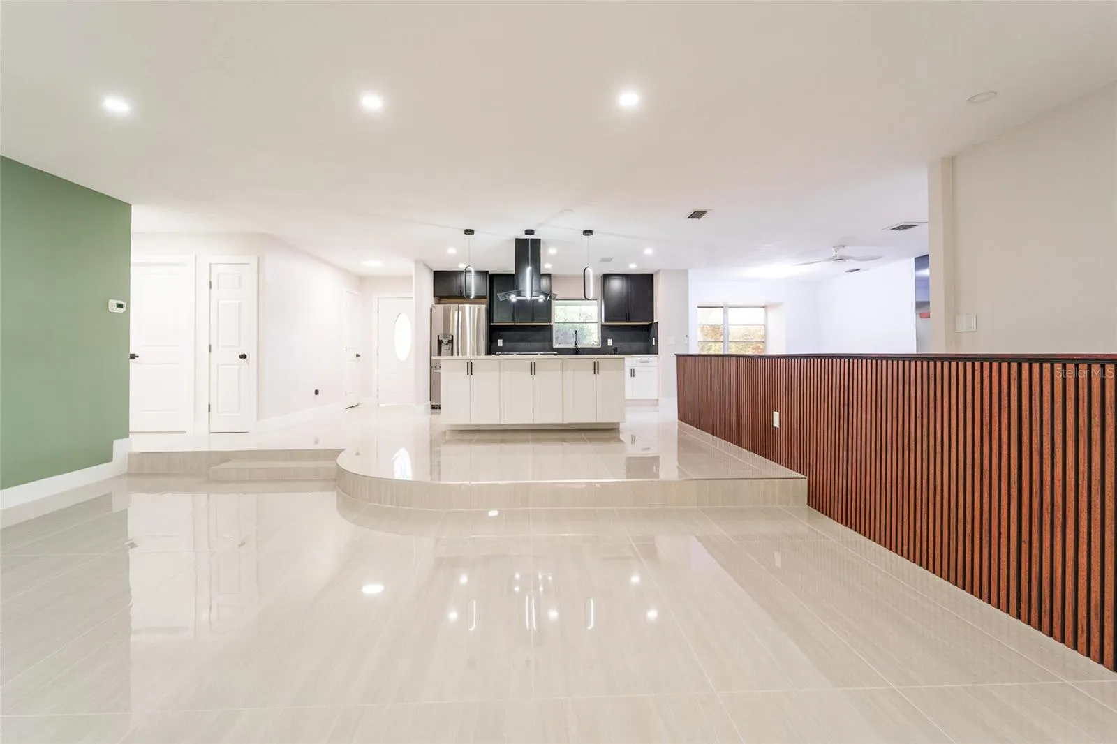 1149 S CYPRESS POINT DR