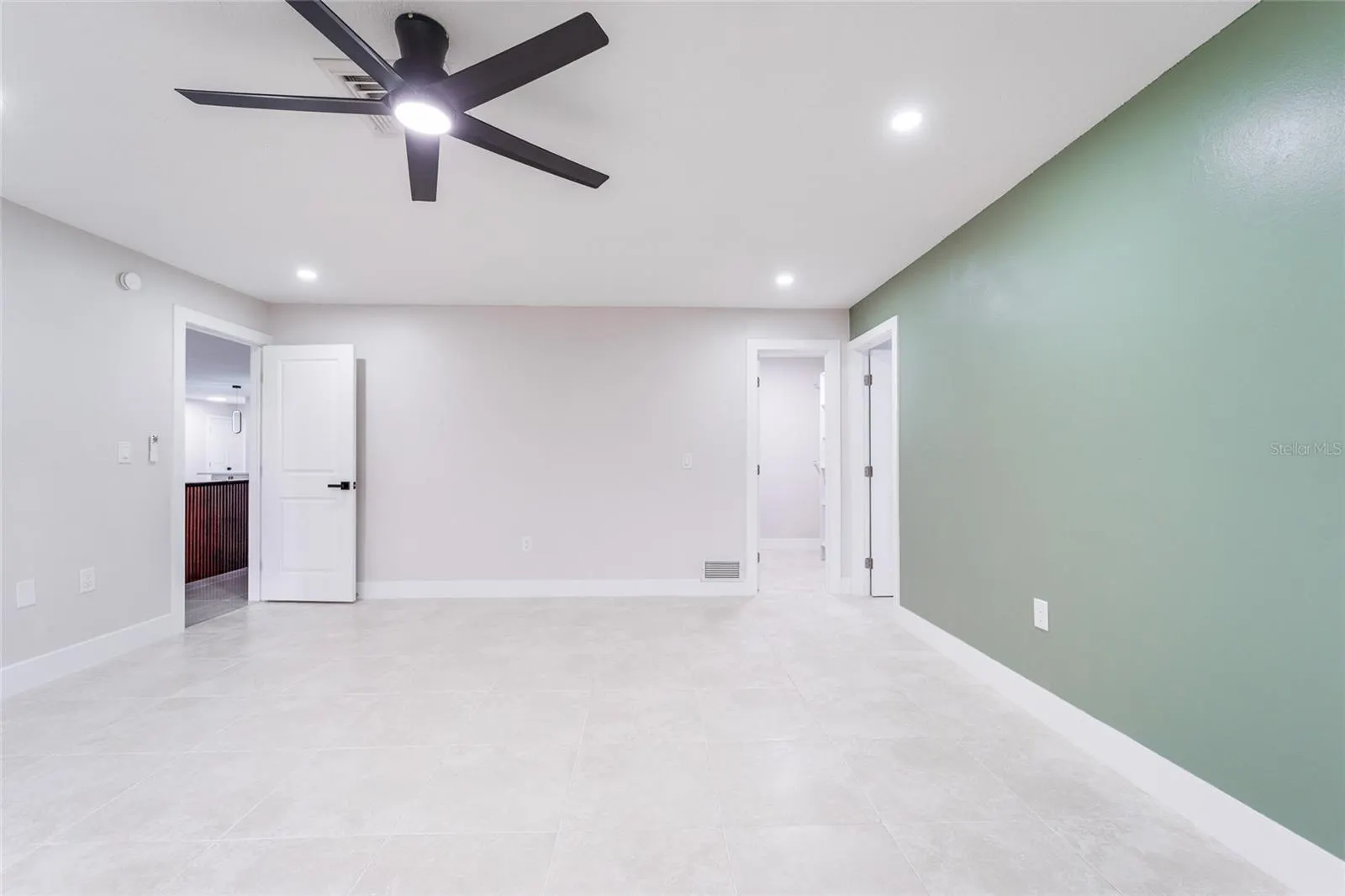 1149 S CYPRESS POINT DR