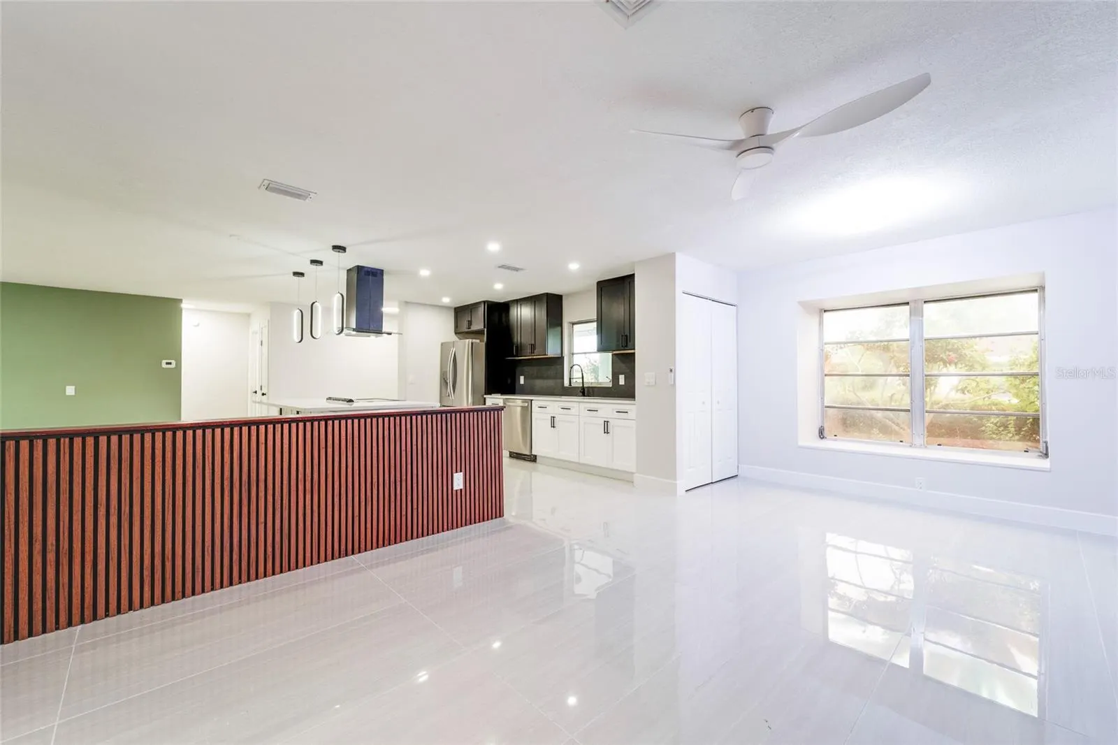 1149 S CYPRESS POINT DR