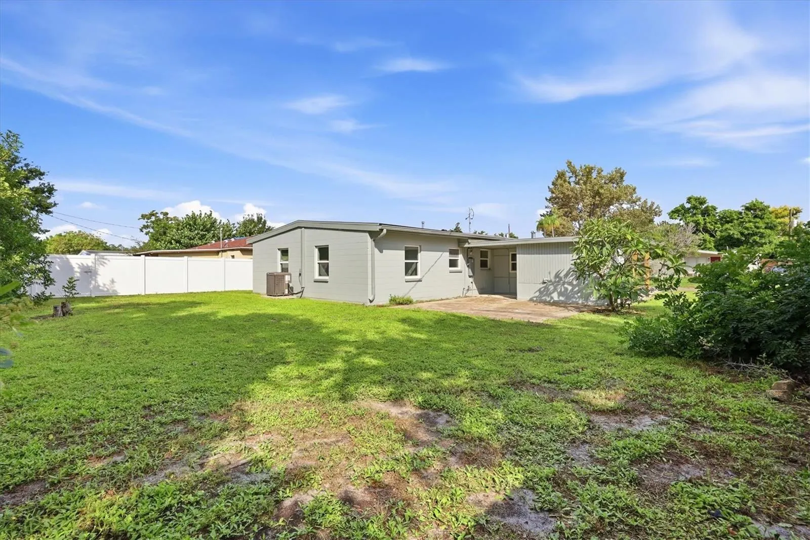 2320 COLGATE AVE