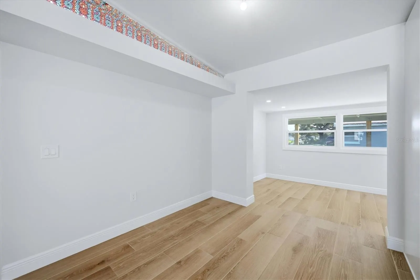 2320 COLGATE AVE