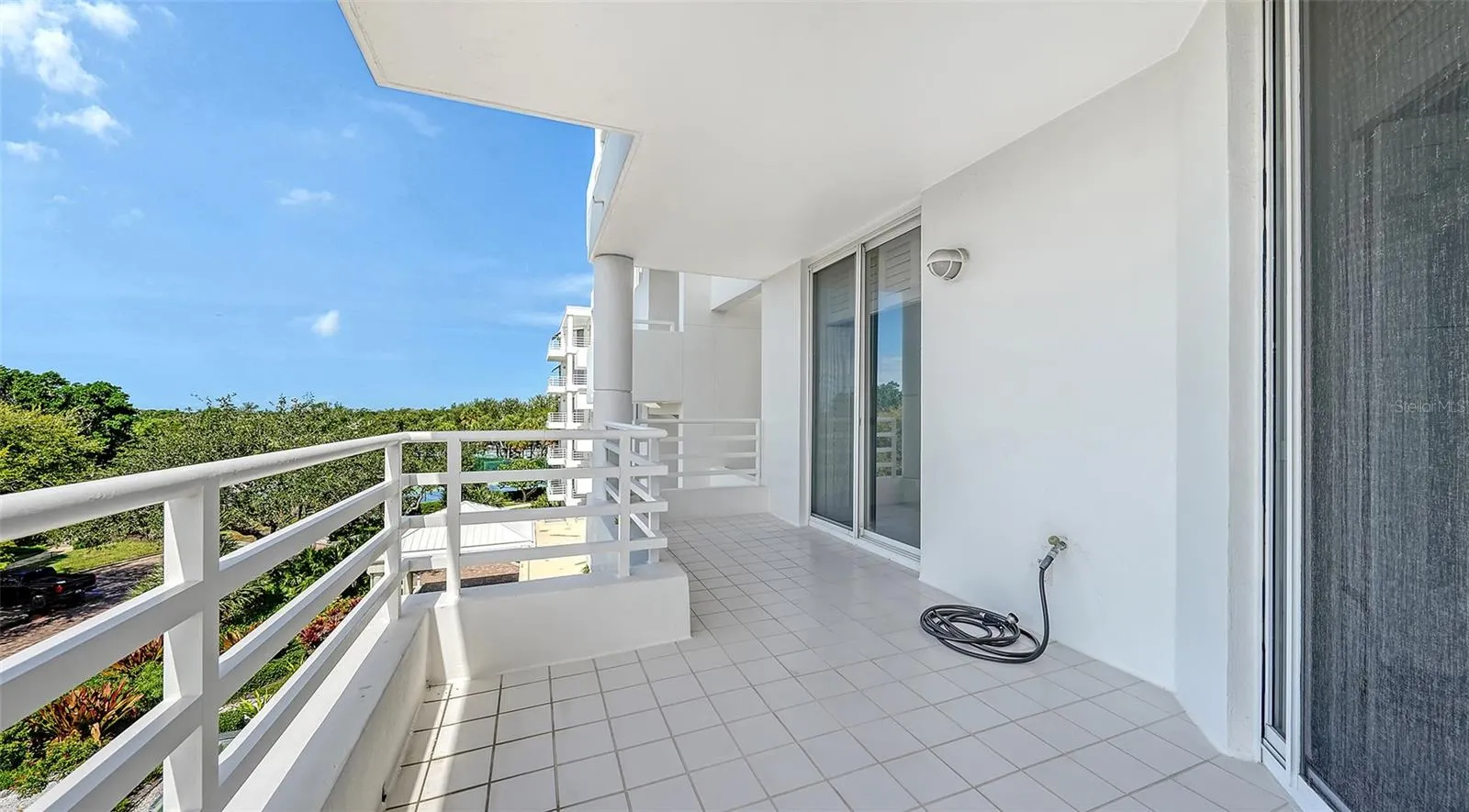 2550 HARBOURSIDE DR #334 #334