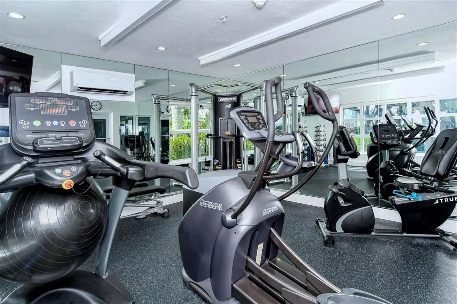2550 HARBOURSIDE DR #334 #334