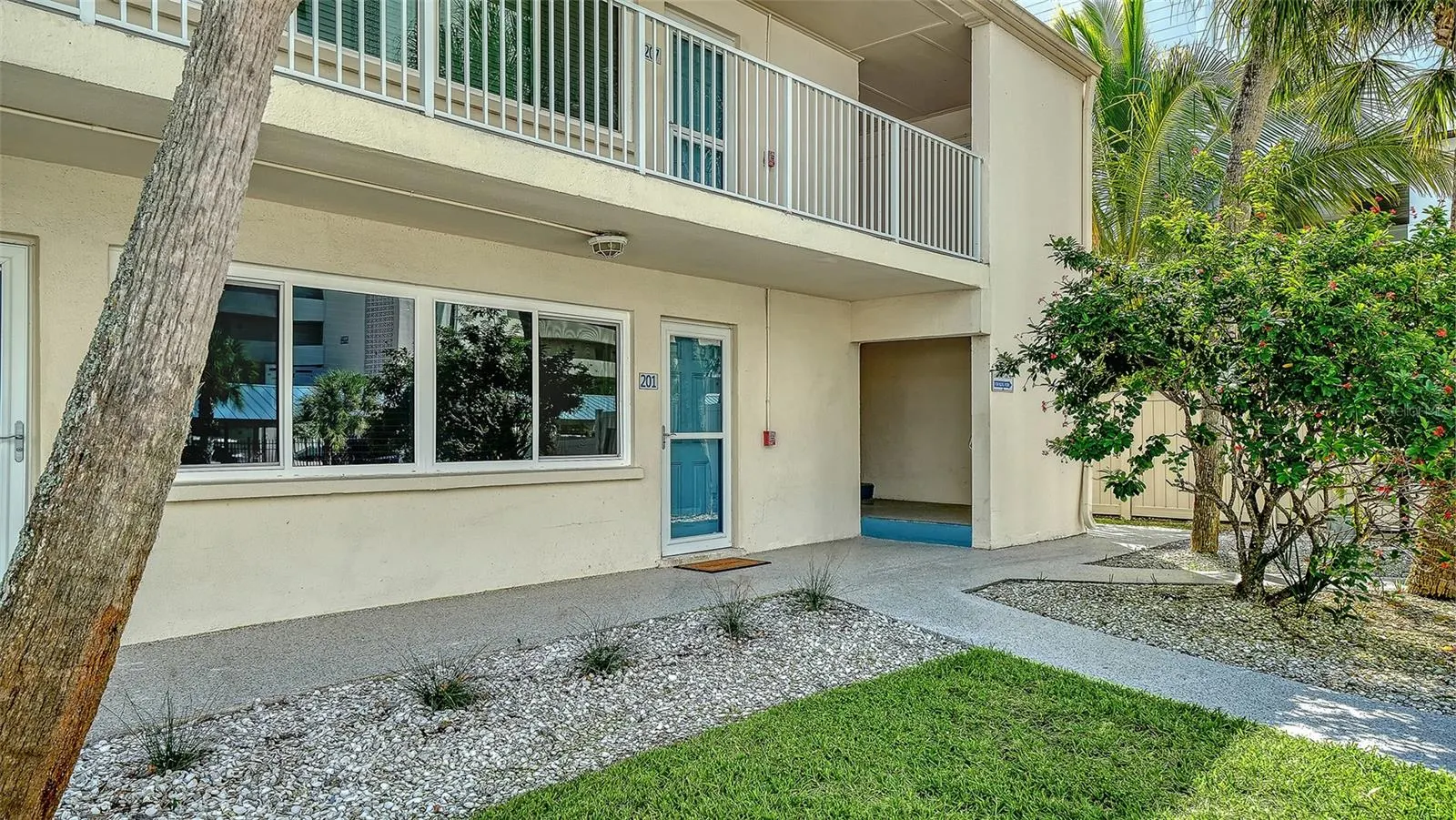 5950 MIDNIGHT PASS RD #201 #201
