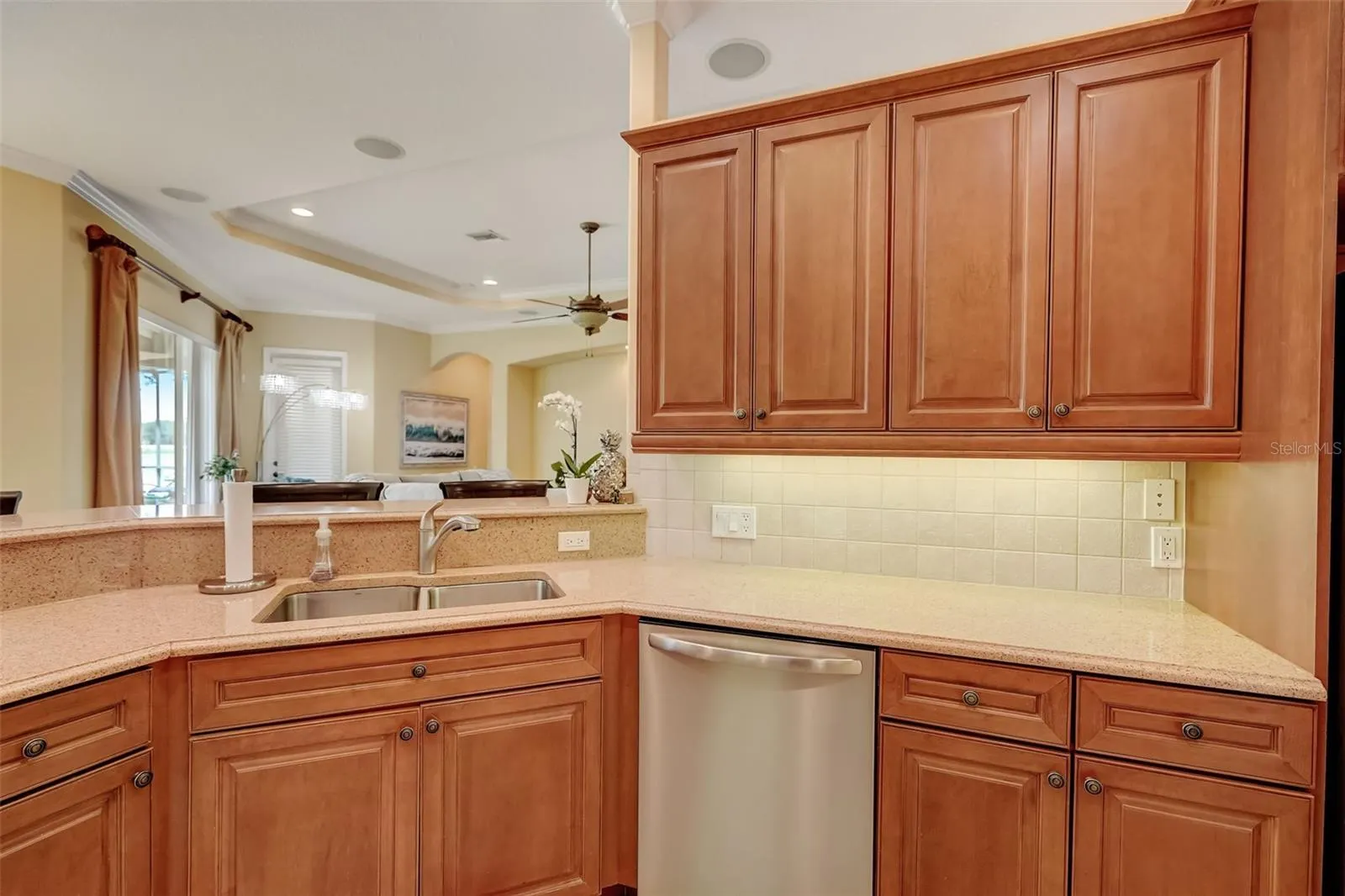 12207 LAVENDER LOOP
