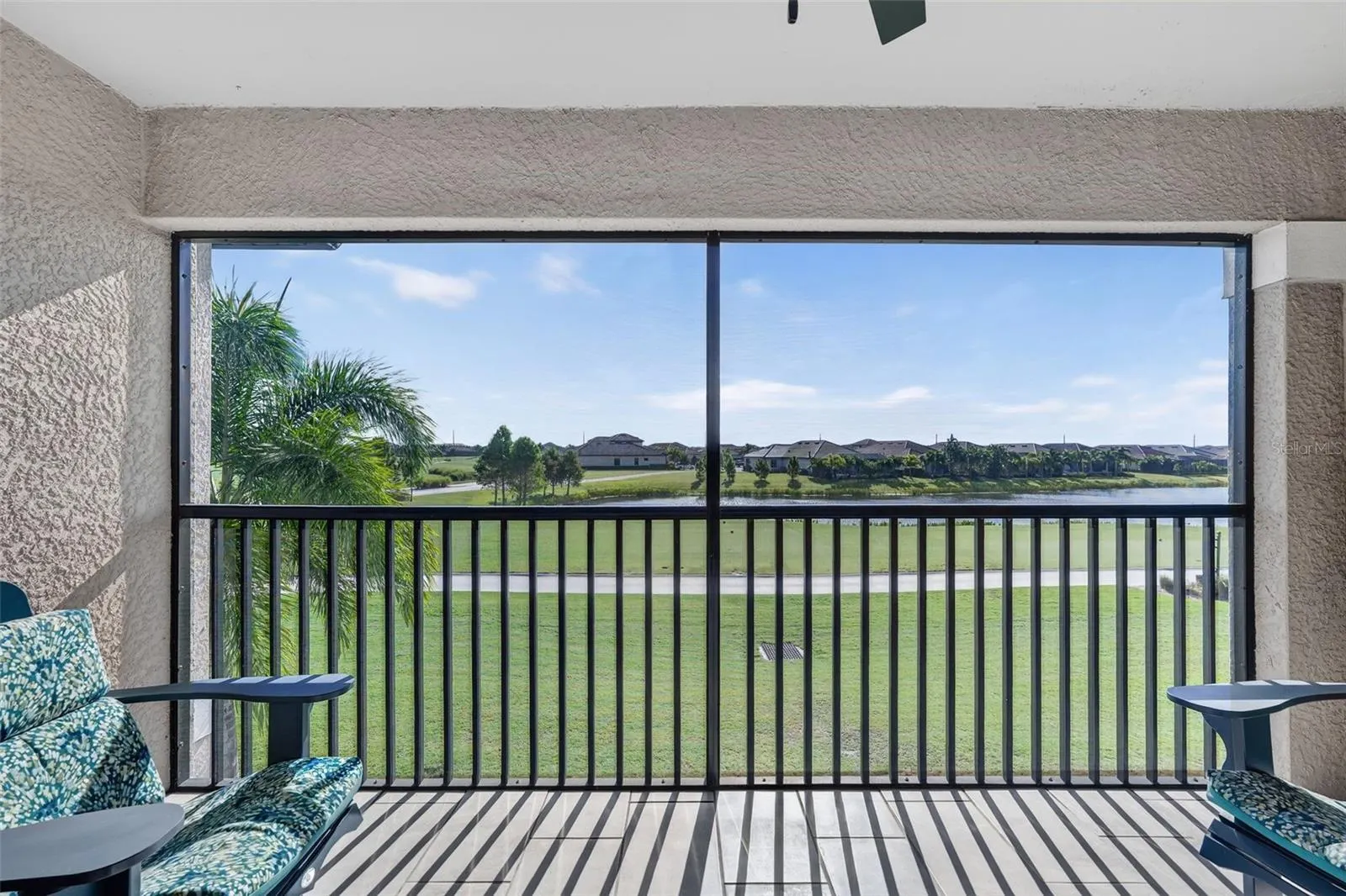 5685 PALMER CIR #202 #202