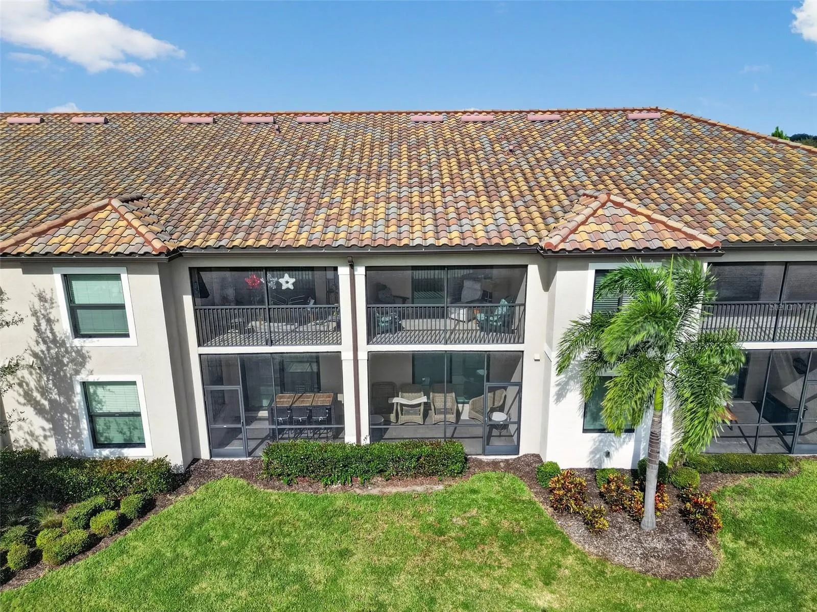 5685 PALMER CIR #202 #202
