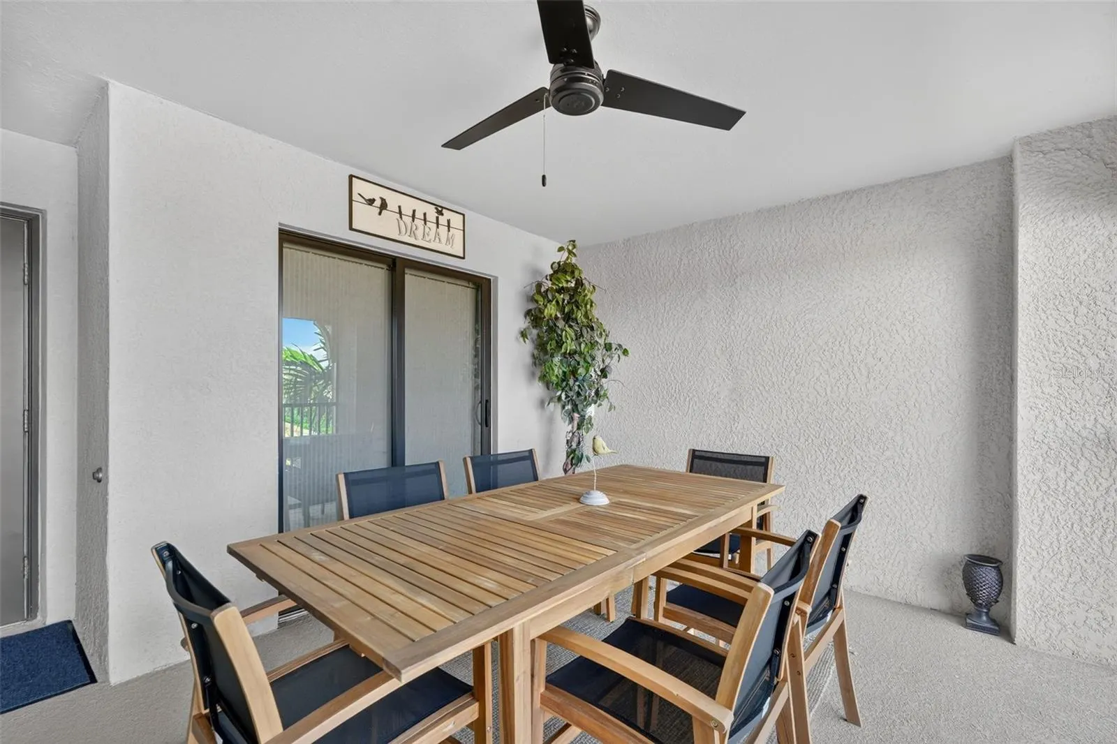 5685 PALMER CIR #202 #202