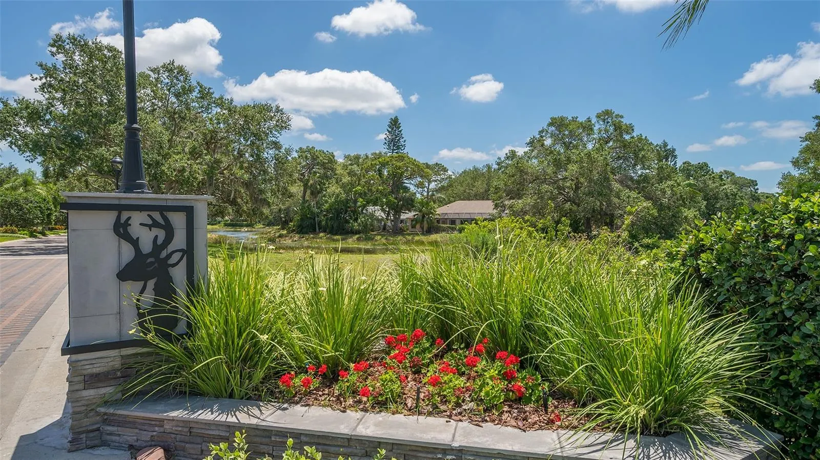 8488 WOODBRIAR DR