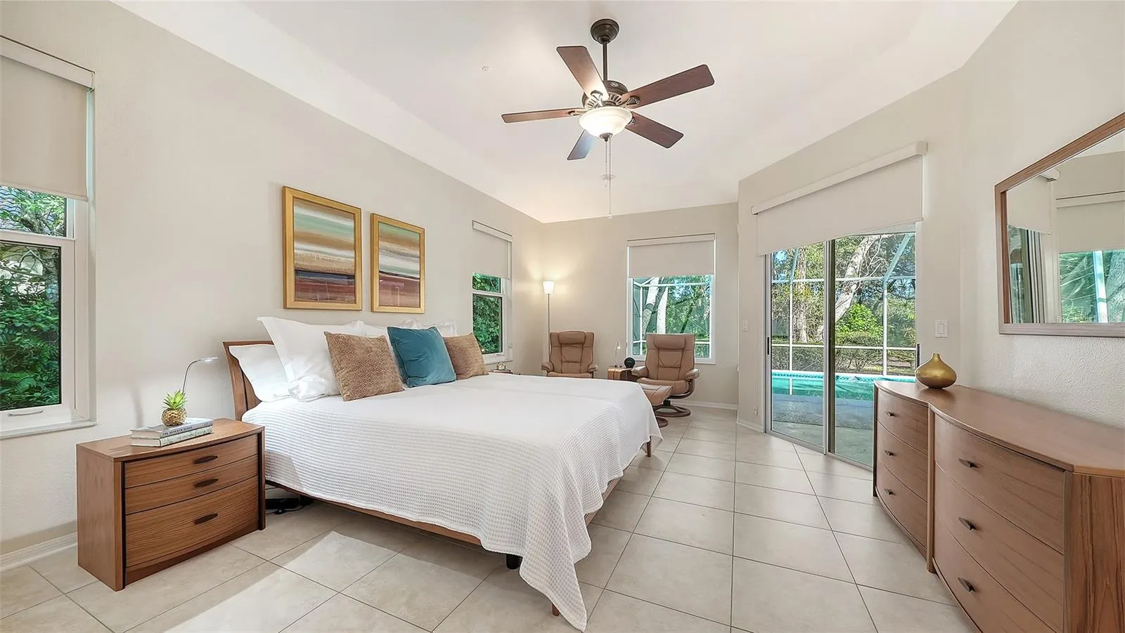 8488 WOODBRIAR DR