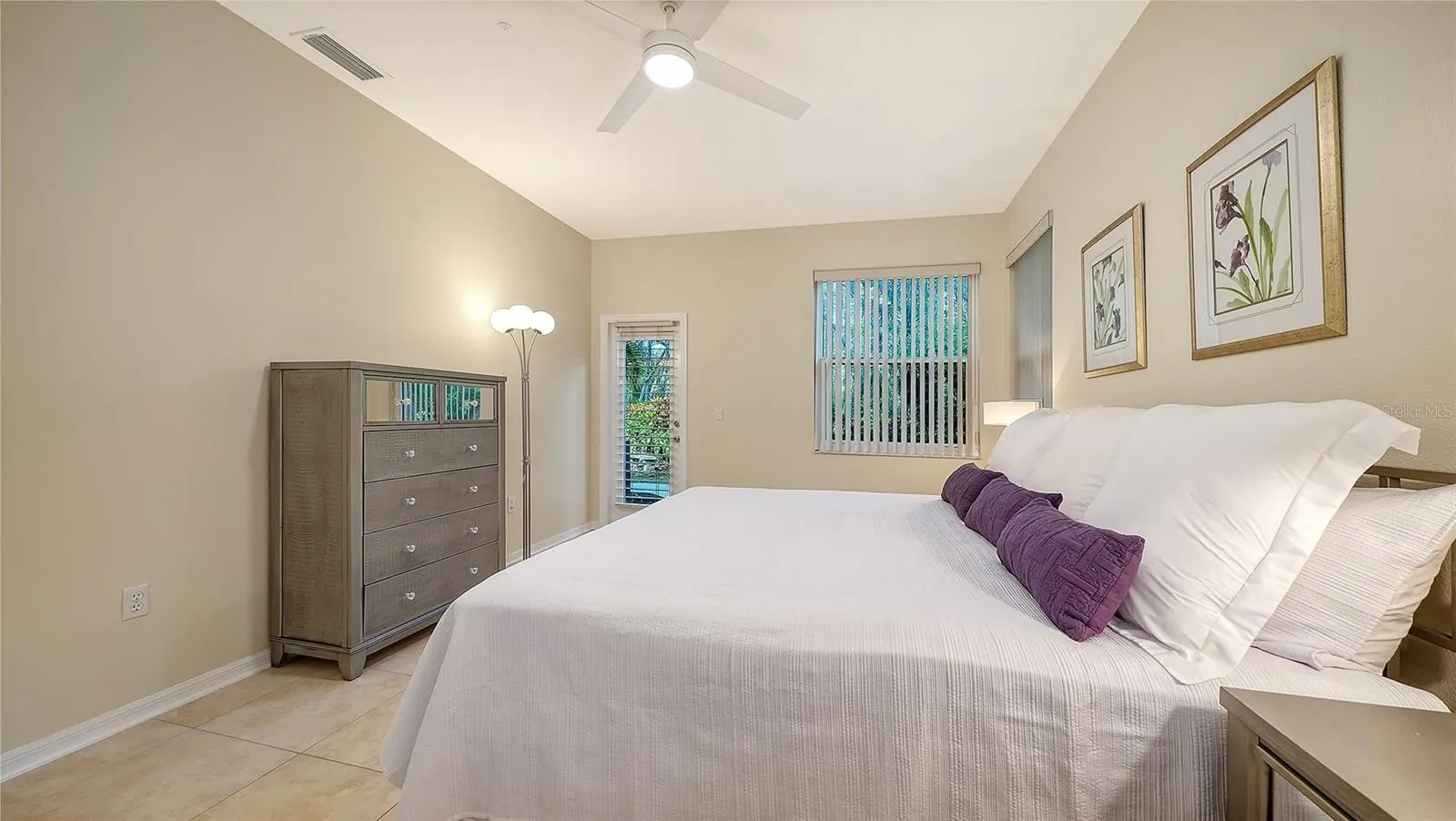 8488 WOODBRIAR DR