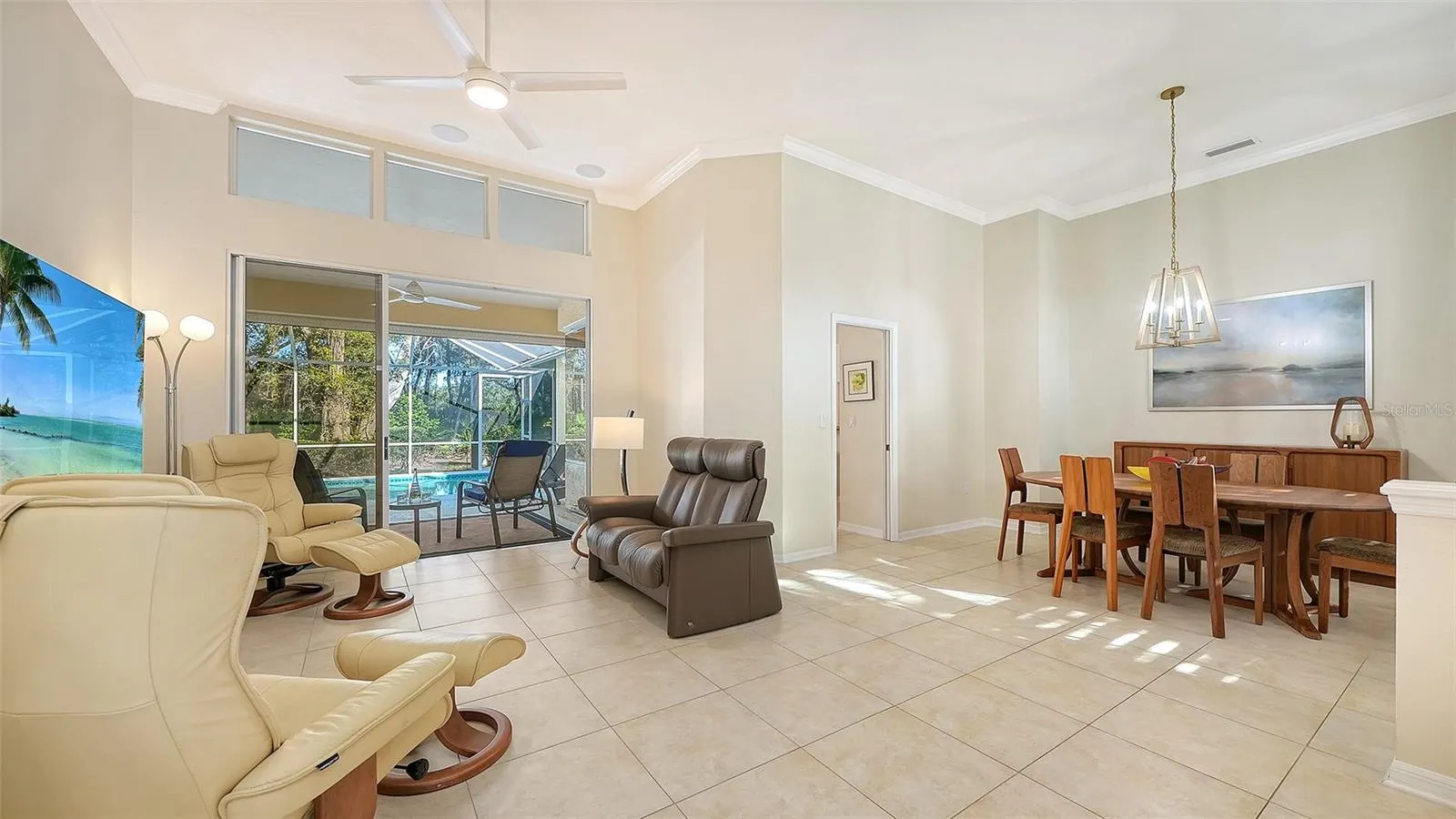 8488 WOODBRIAR DR