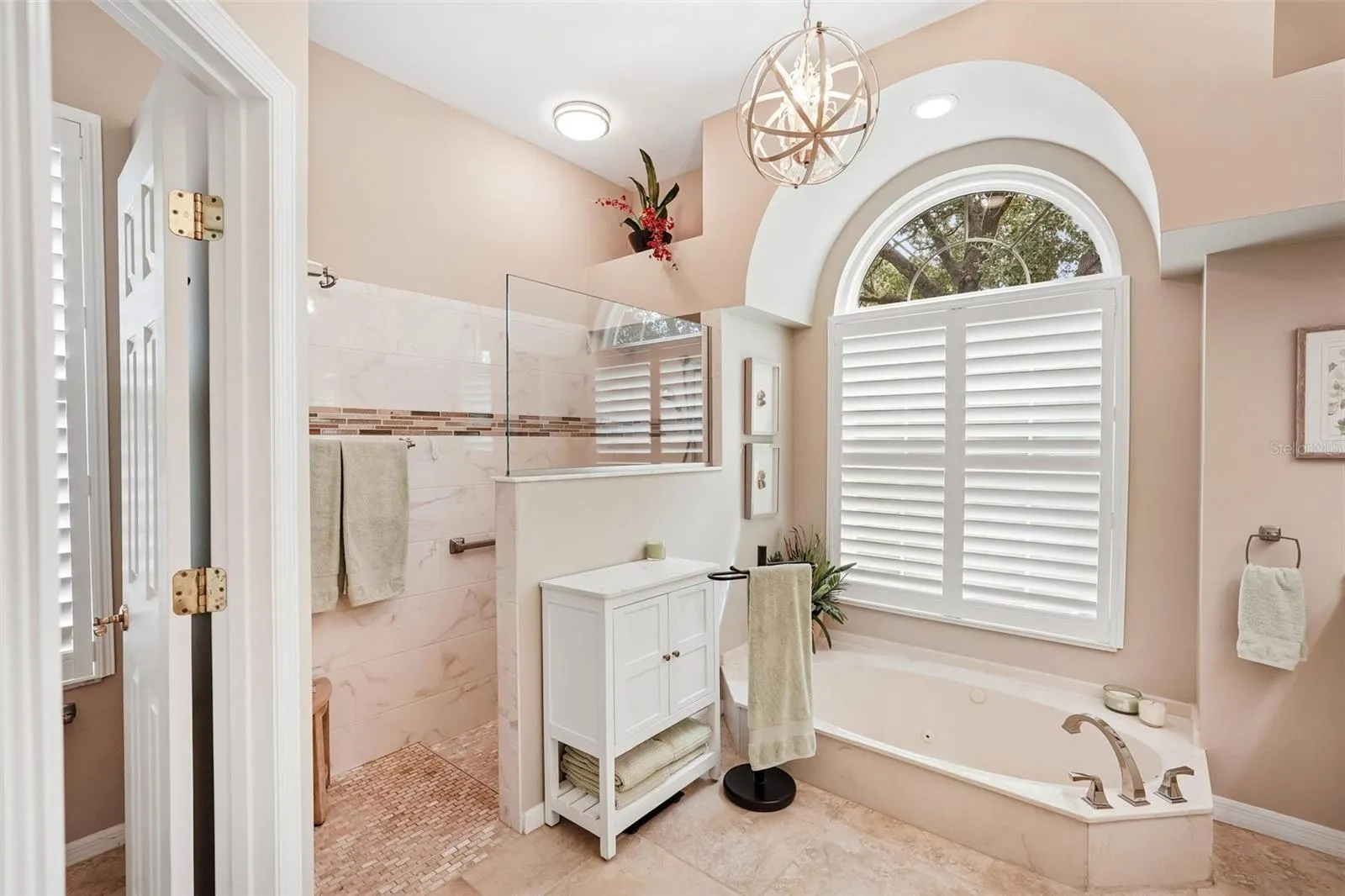 444 FIELDSTONE DR