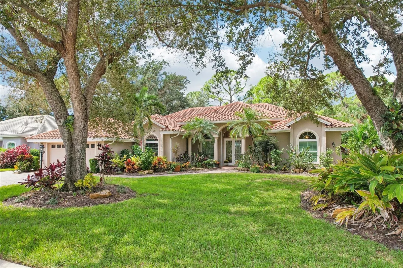 444 FIELDSTONE DR