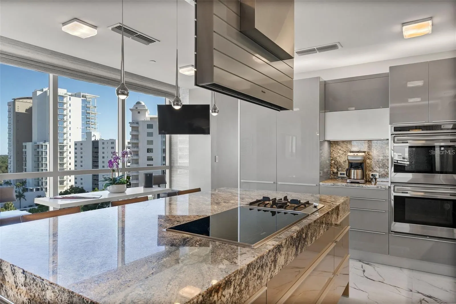 401 S PALM AVE #1102 #1102