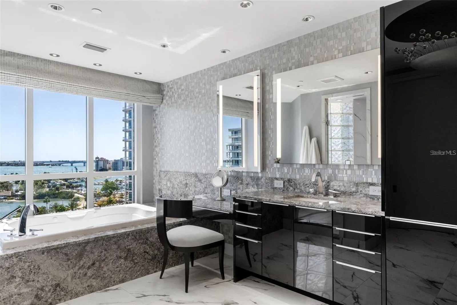 401 S PALM AVE #1102 #1102