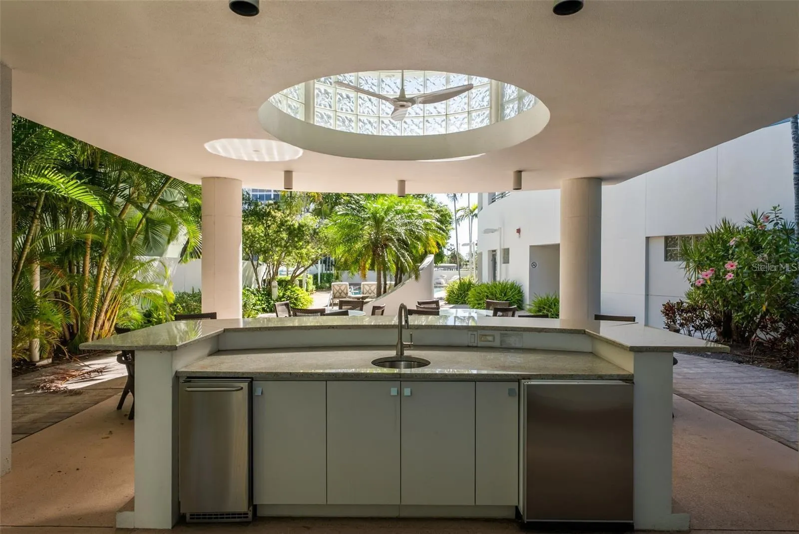 401 S PALM AVE #1102 #1102